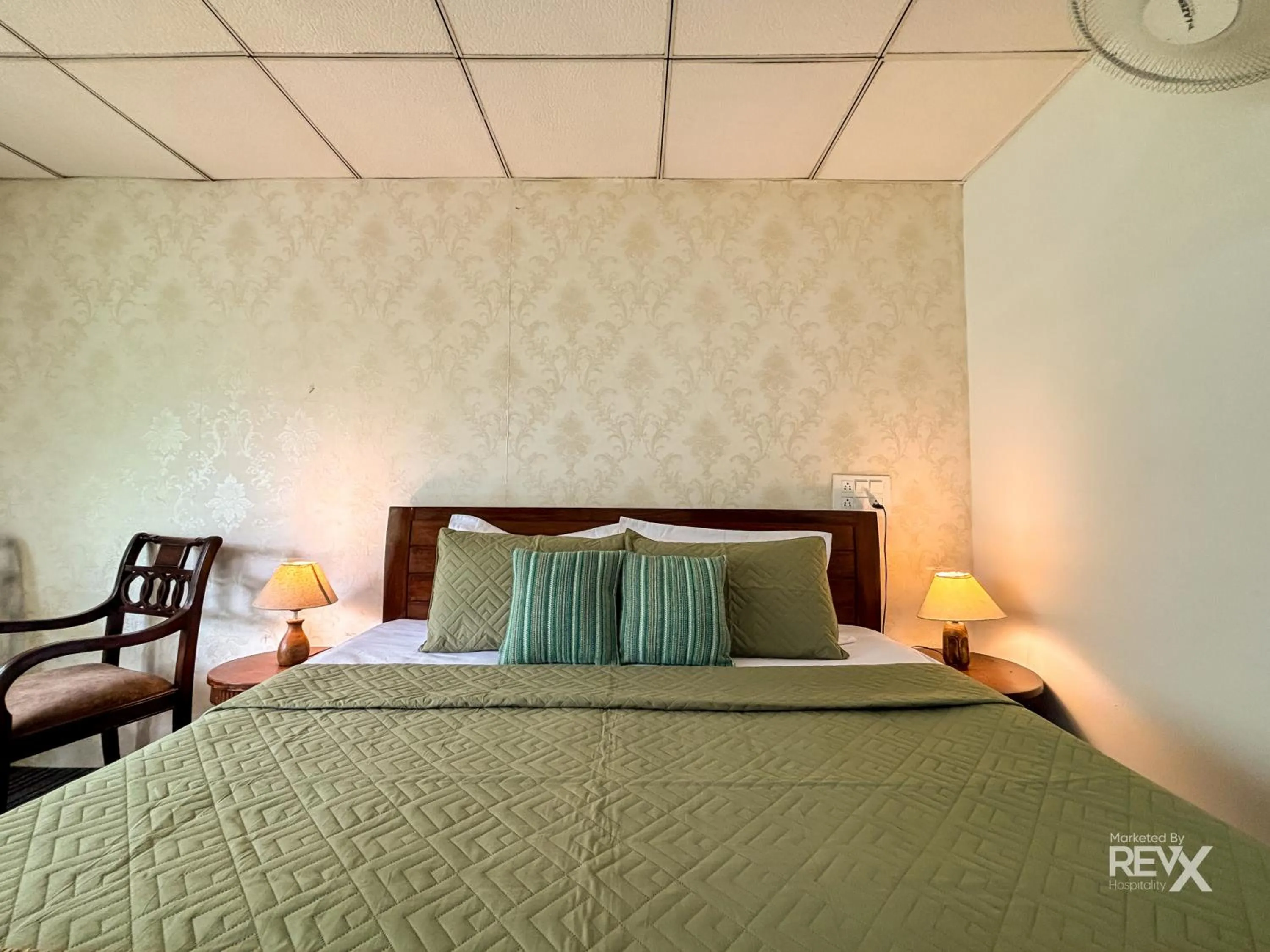 Bed in The Sona Heli Resort