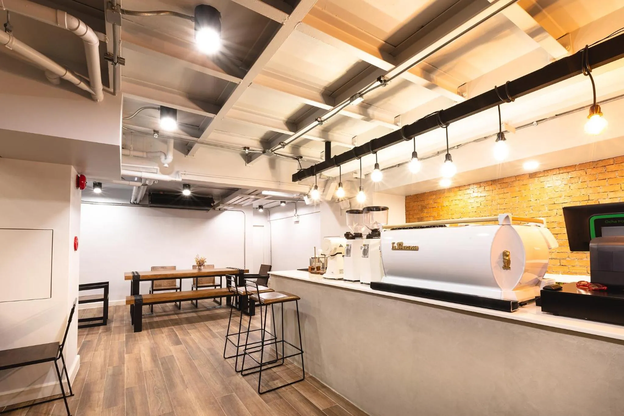 Coffee/tea facilities in WiRE BANGKOK PRAKHANONG