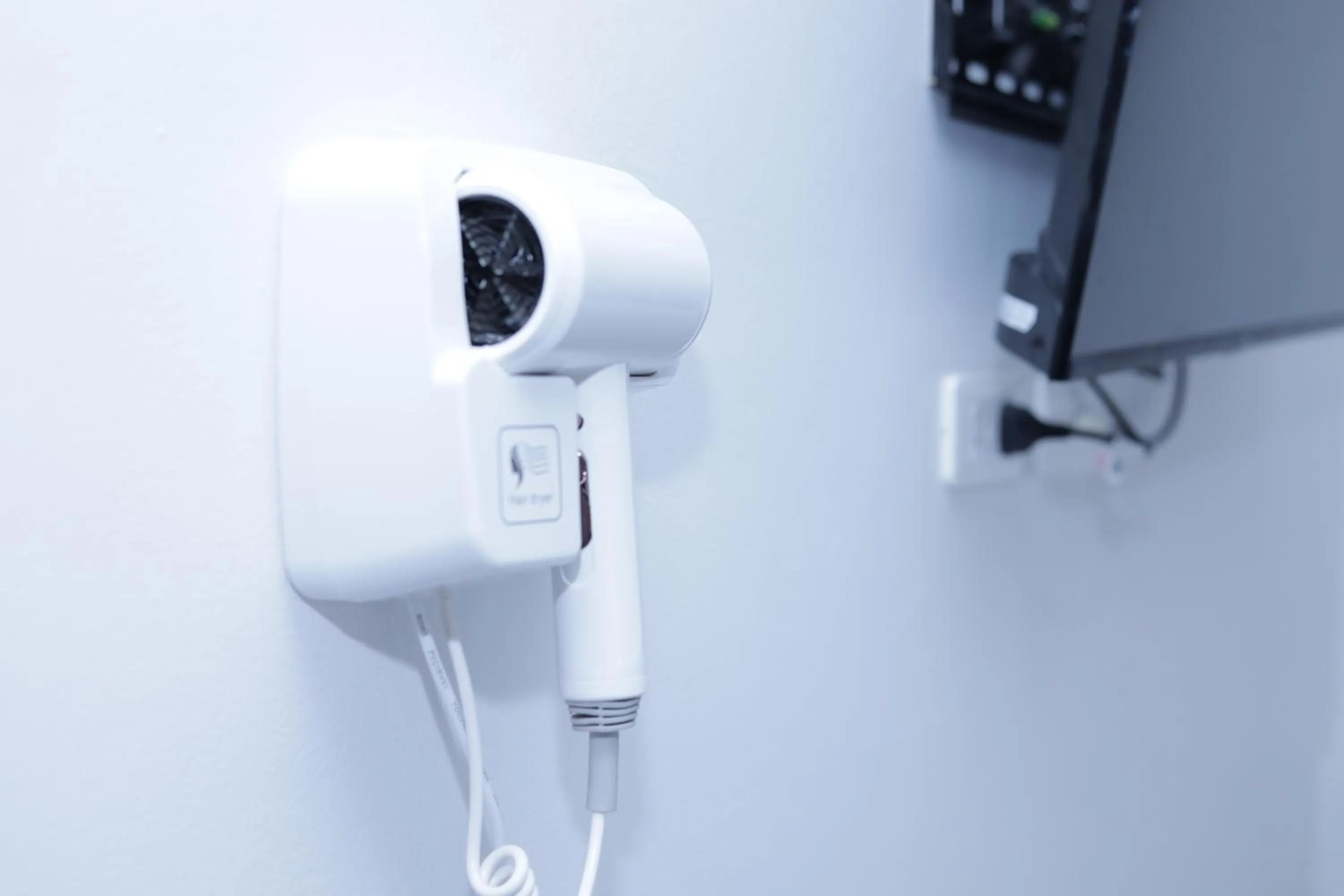 hair dryier in WiRE BANGKOK PRAKHANONG