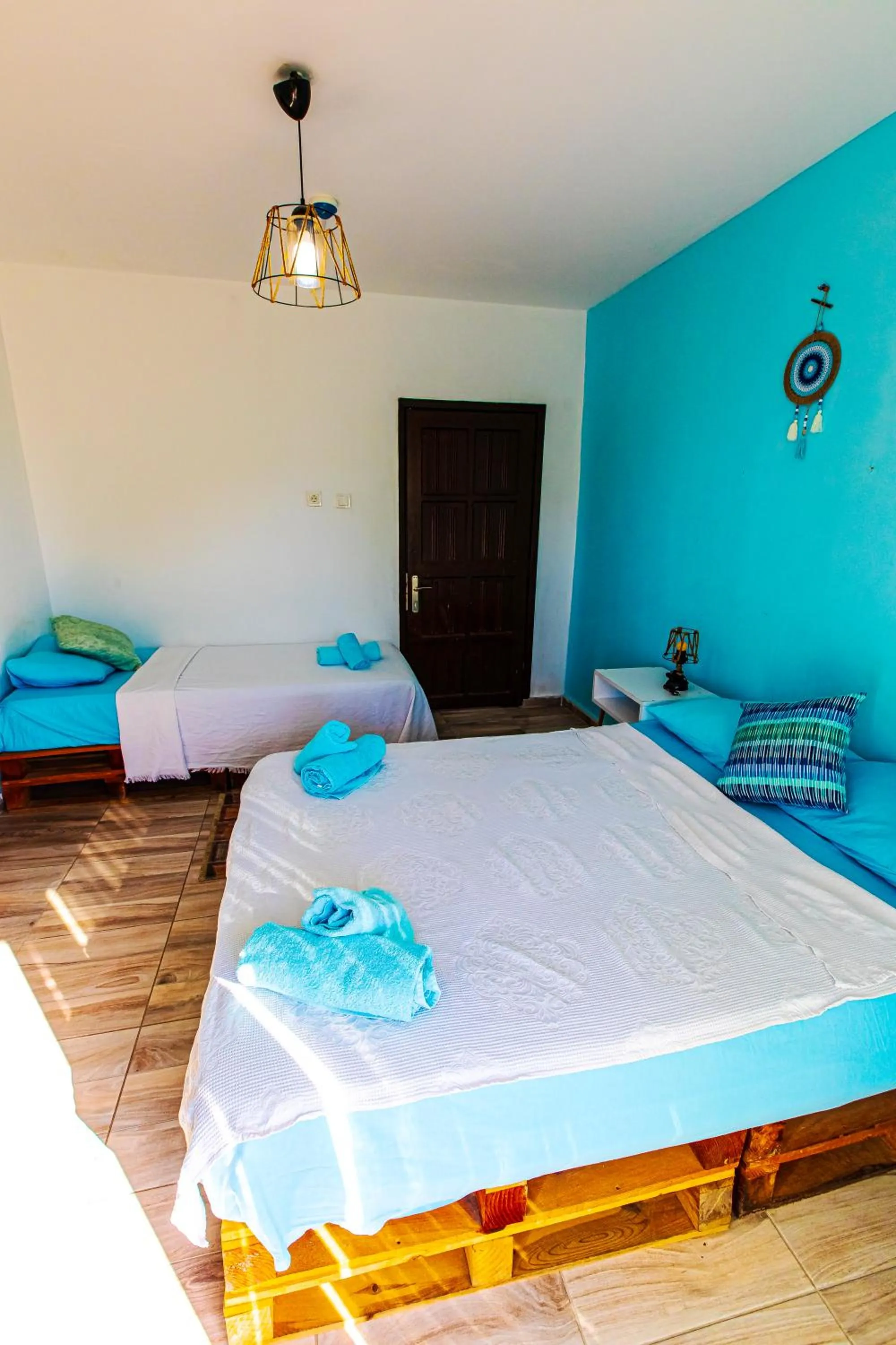 Bed in TUTHALİYA HOTEL