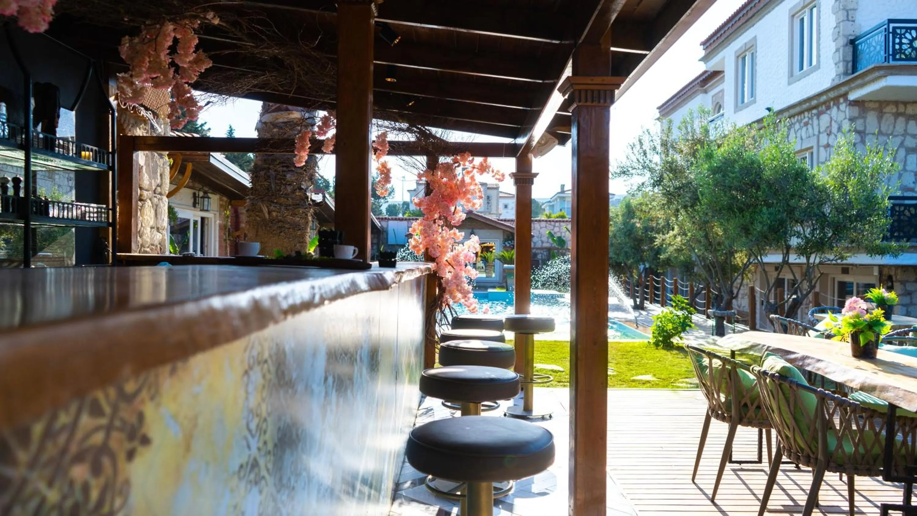 Lounge or bar in Etiz Hotels Alaçatı