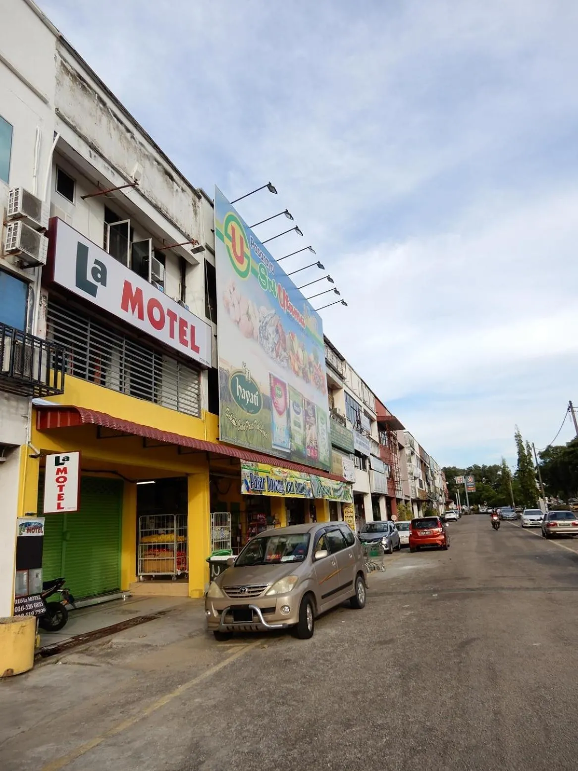 LA MOTEL