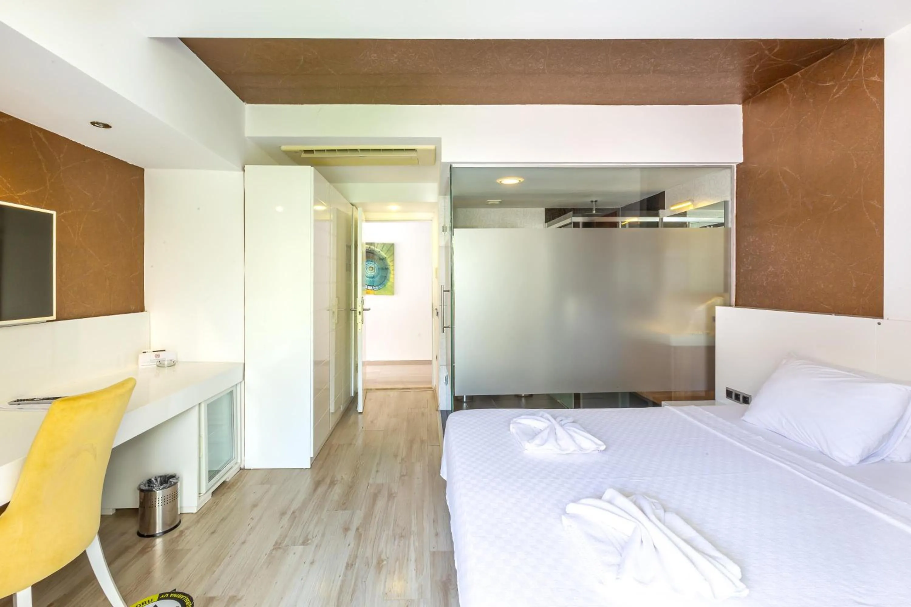 Bed in Rhapsody Hotel & Spa Kalkan