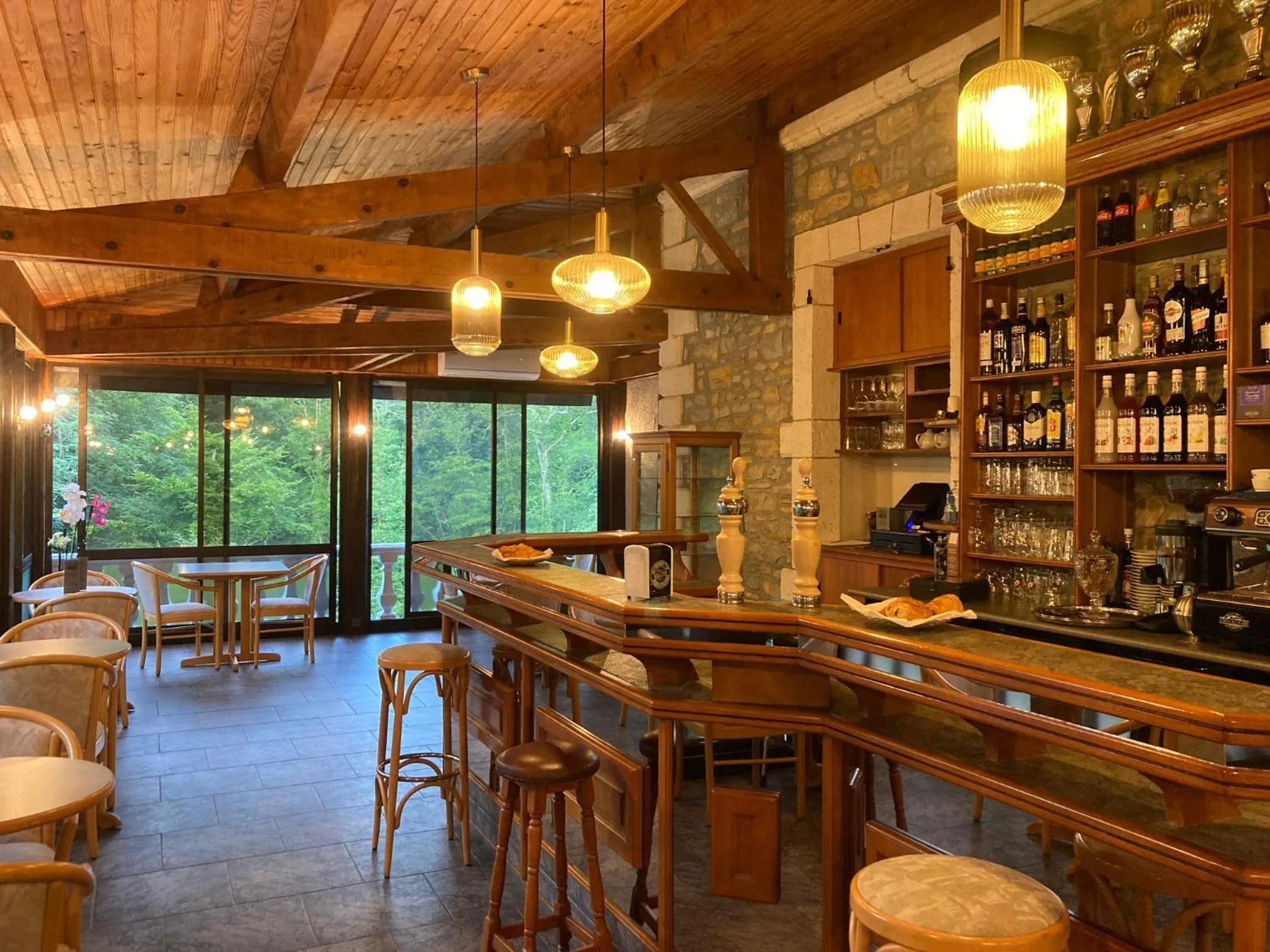 L'AUBERGE DE LA GOUTILLE