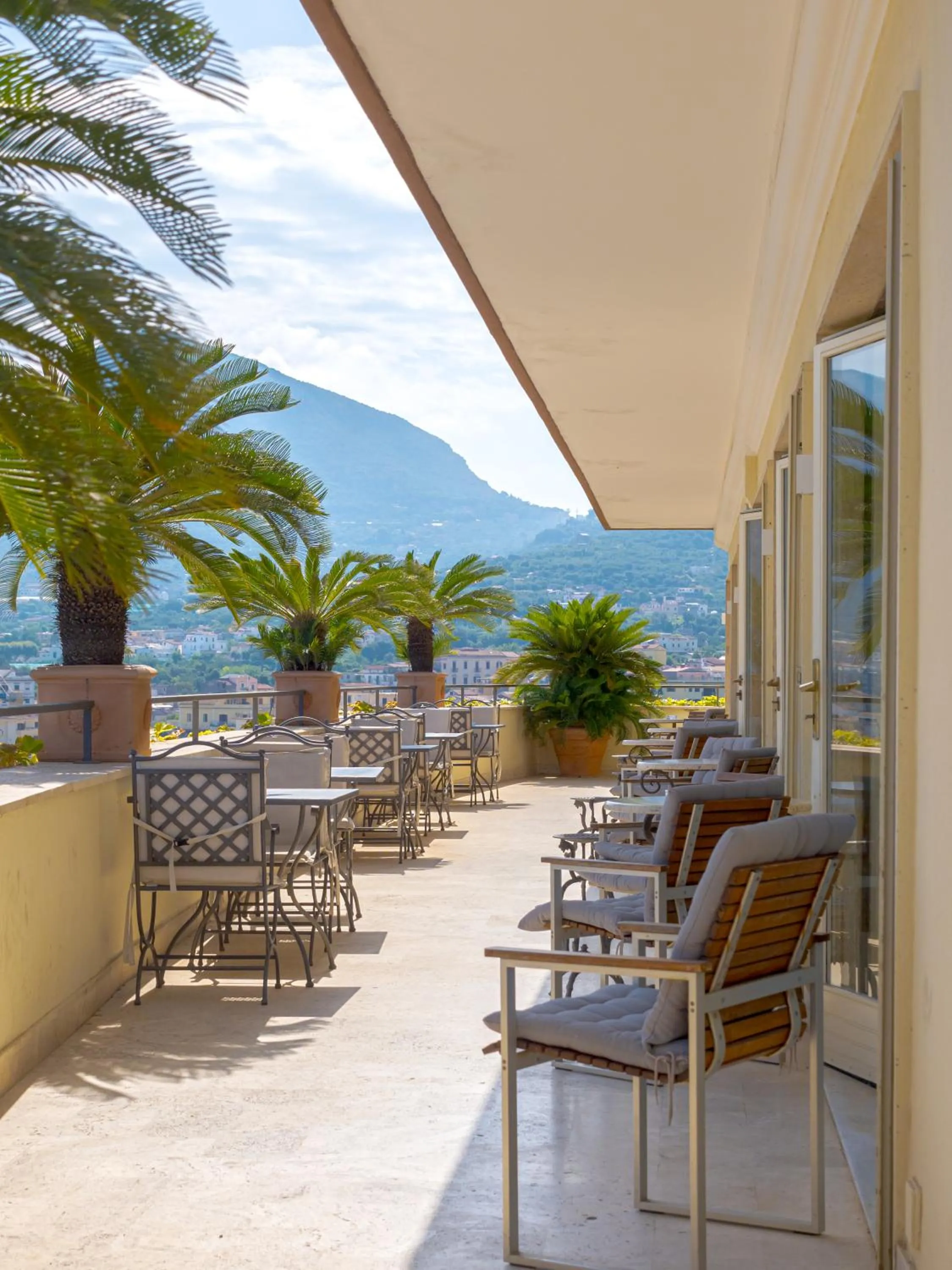 Patio in Hotel Cristina