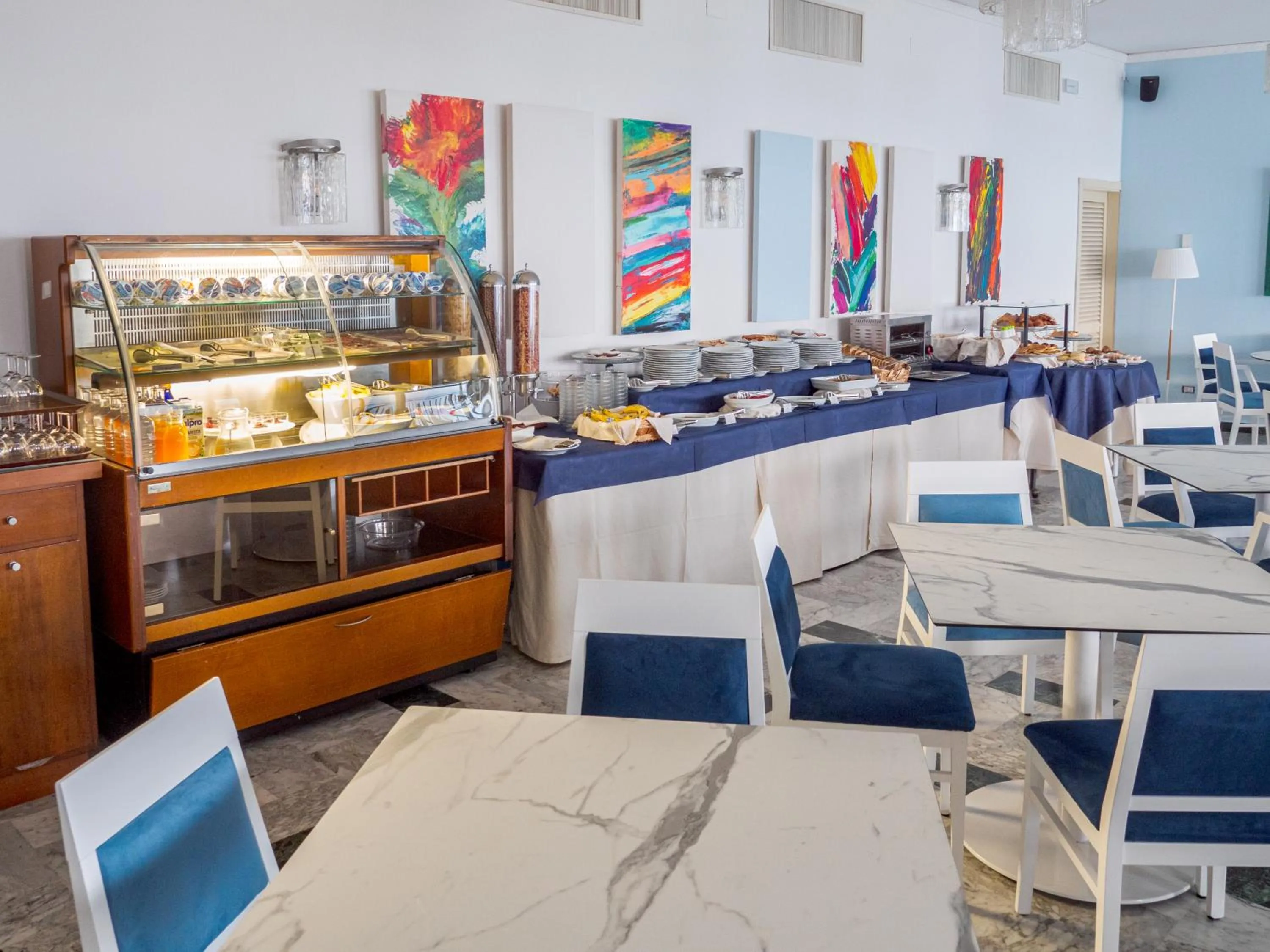 Breakfast in Hotel Cristina