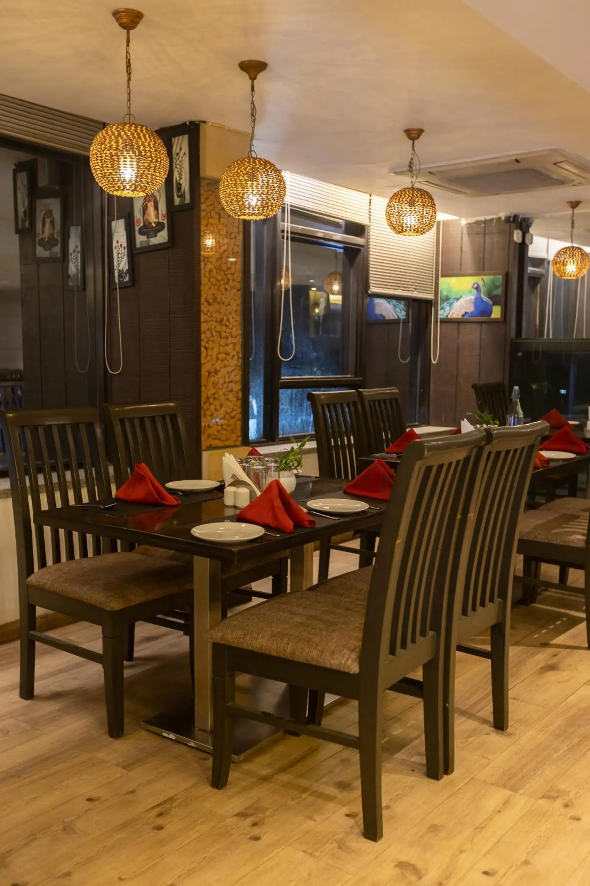 Property building in Pride Biznotel Alkapuri Near Vadodara Airport Property building in Pride Biznotel Alkapuri Near Vadodara Airport