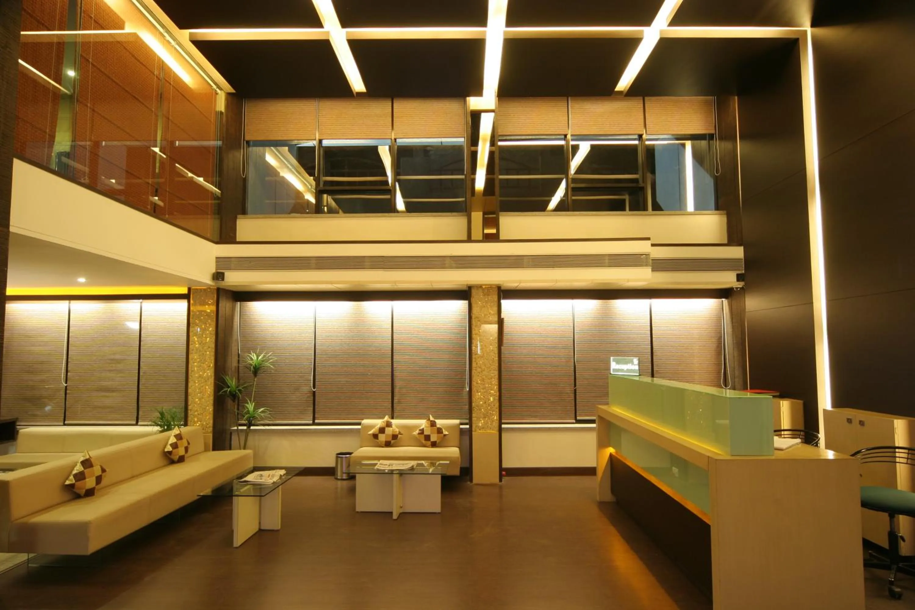 Lobby or reception in Pride Biznotel Alkapuri Near Vadodara Airport