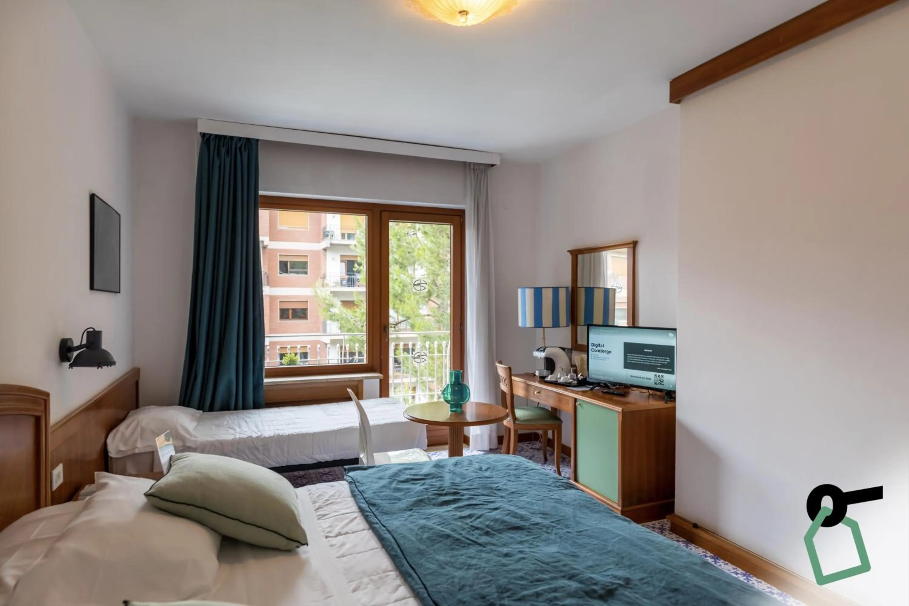 Bed in HOTIDAY Room Collection - Sorrento