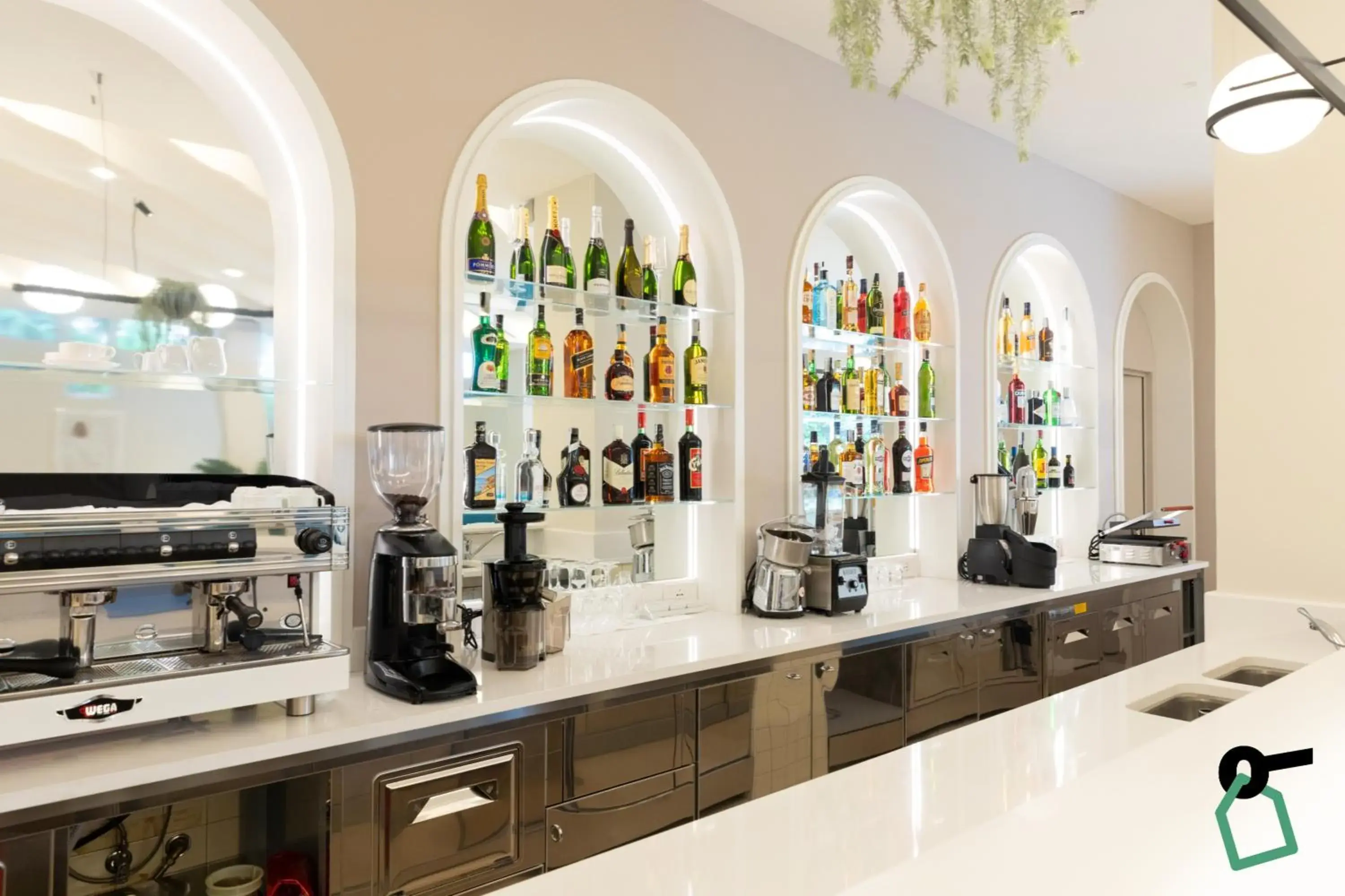 Lounge or bar in HOTIDAY Room Collection - Sorrento Lounge or bar in HOTIDAY Room Collection - Sorrento