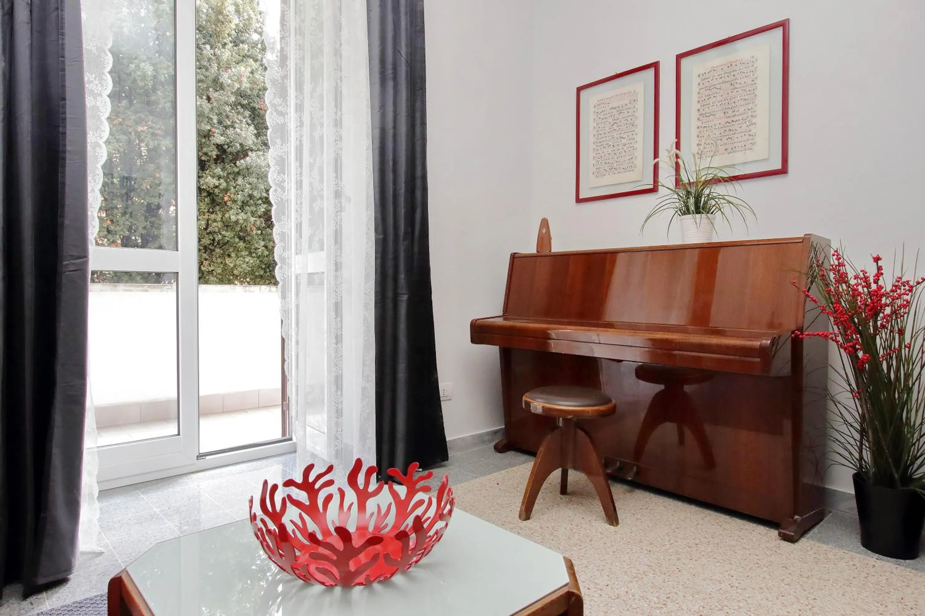 Living room in Montesanto apartment – near the Vatican
