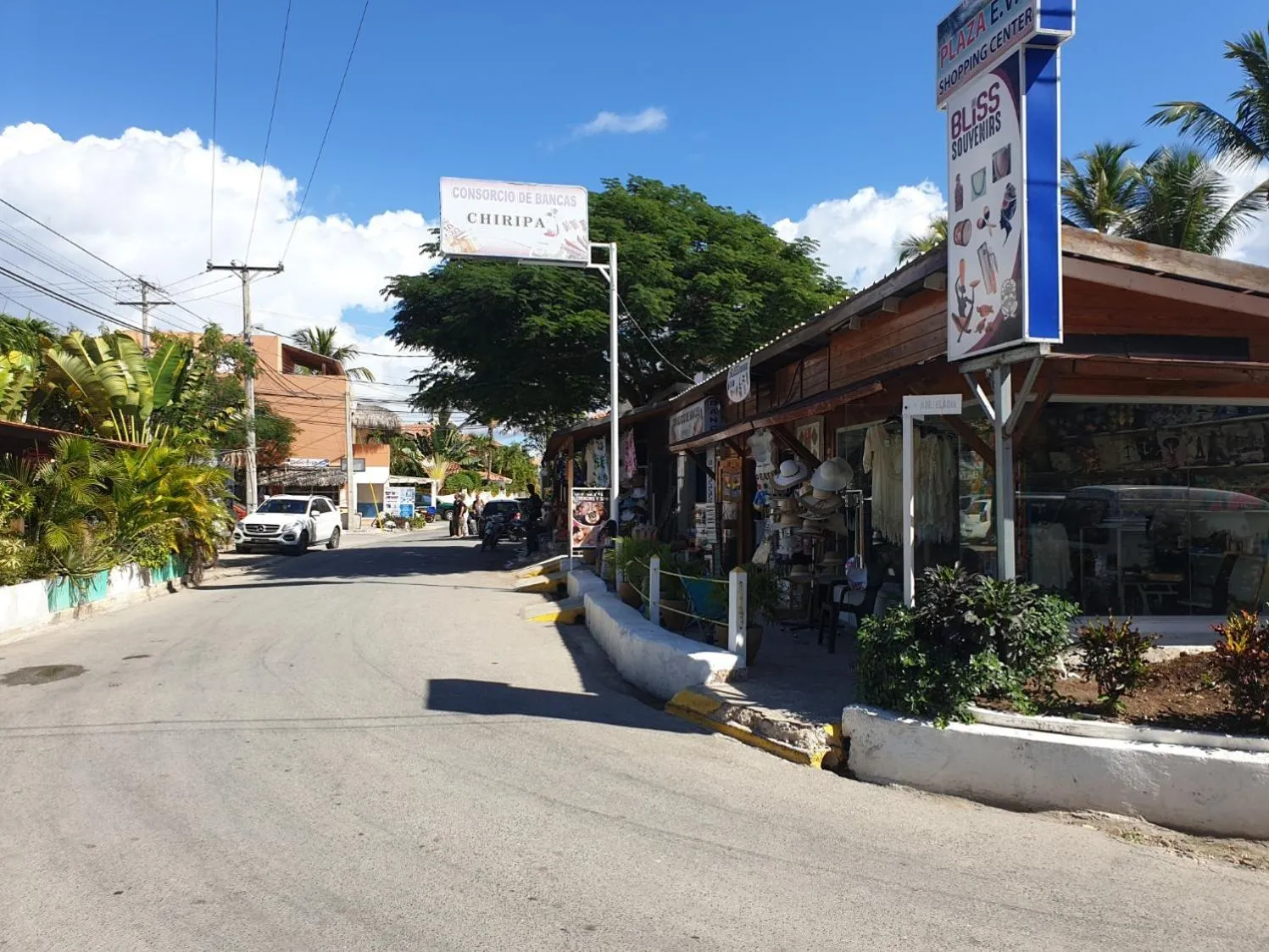 Supermarket/grocery shop in PLAYA BLANCA BED AND BREAKFAST