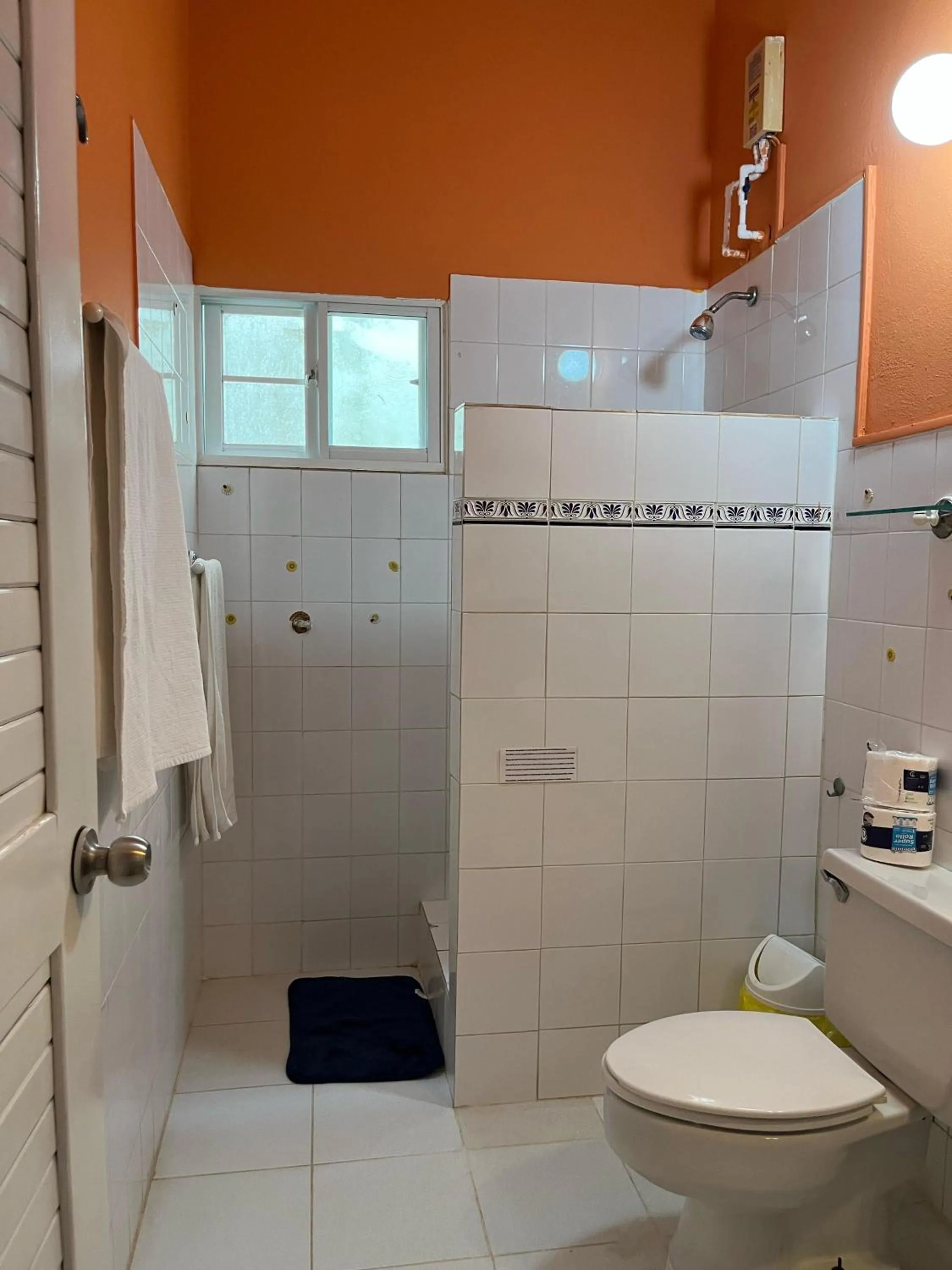 Bathroom in PLAYA BLANCA BED AND BREAKFAST