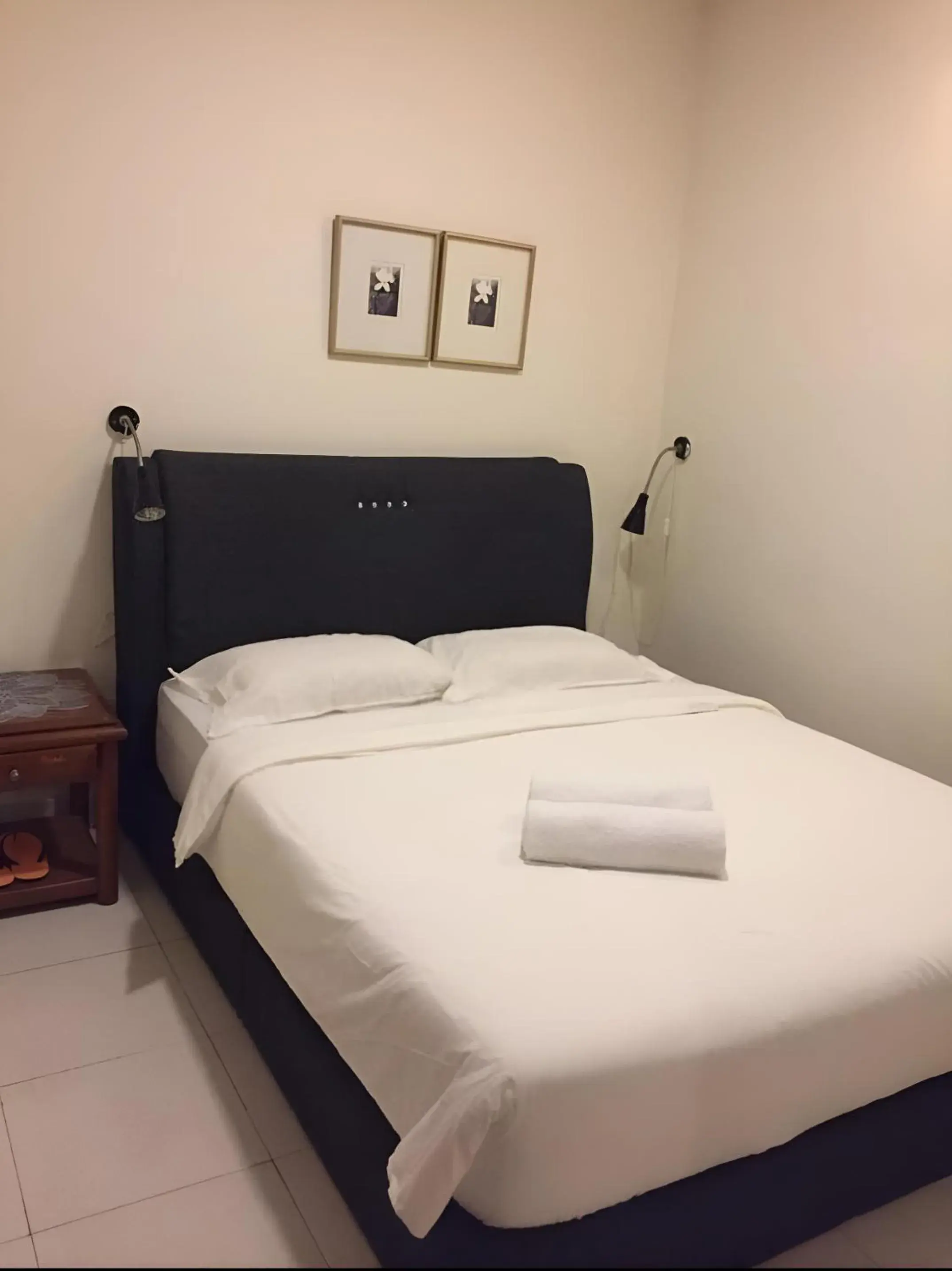 Bed in FKI INTERNATIONAL HOTEL Bed in FKI INTERNATIONAL HOTEL