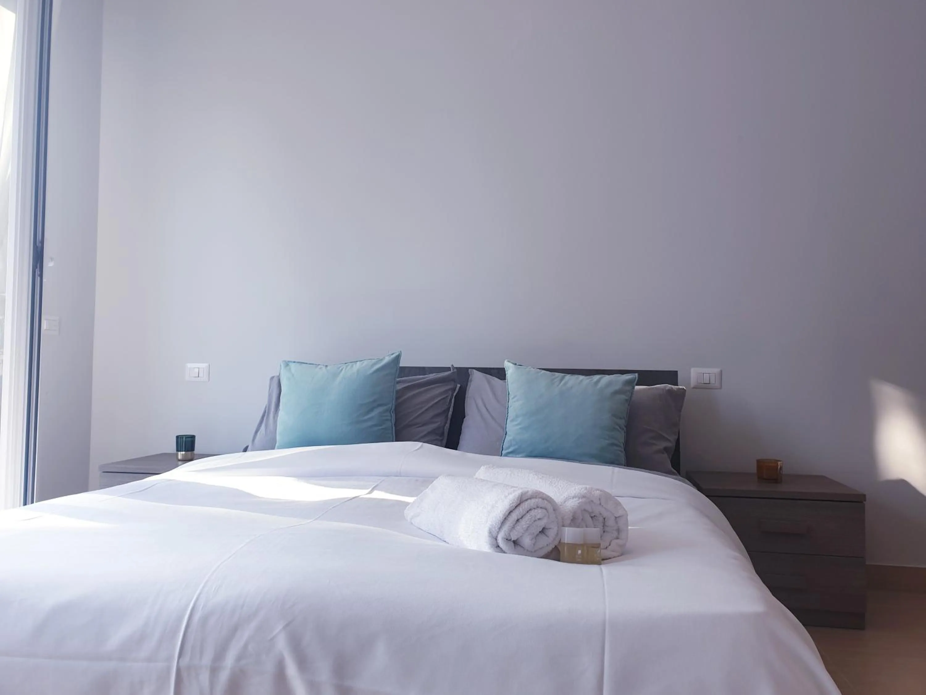 Bed in Michelangelo Apartments con parcheggio gratuito in loco e self check in