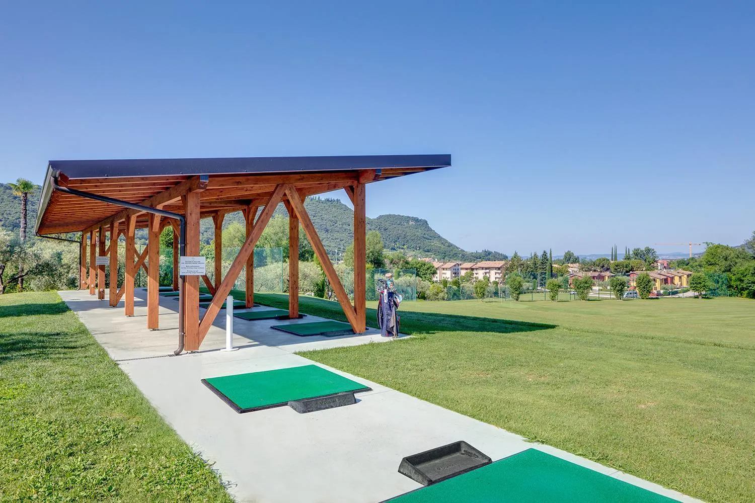 Golfcourse in Poiano Garda Resort Hotel