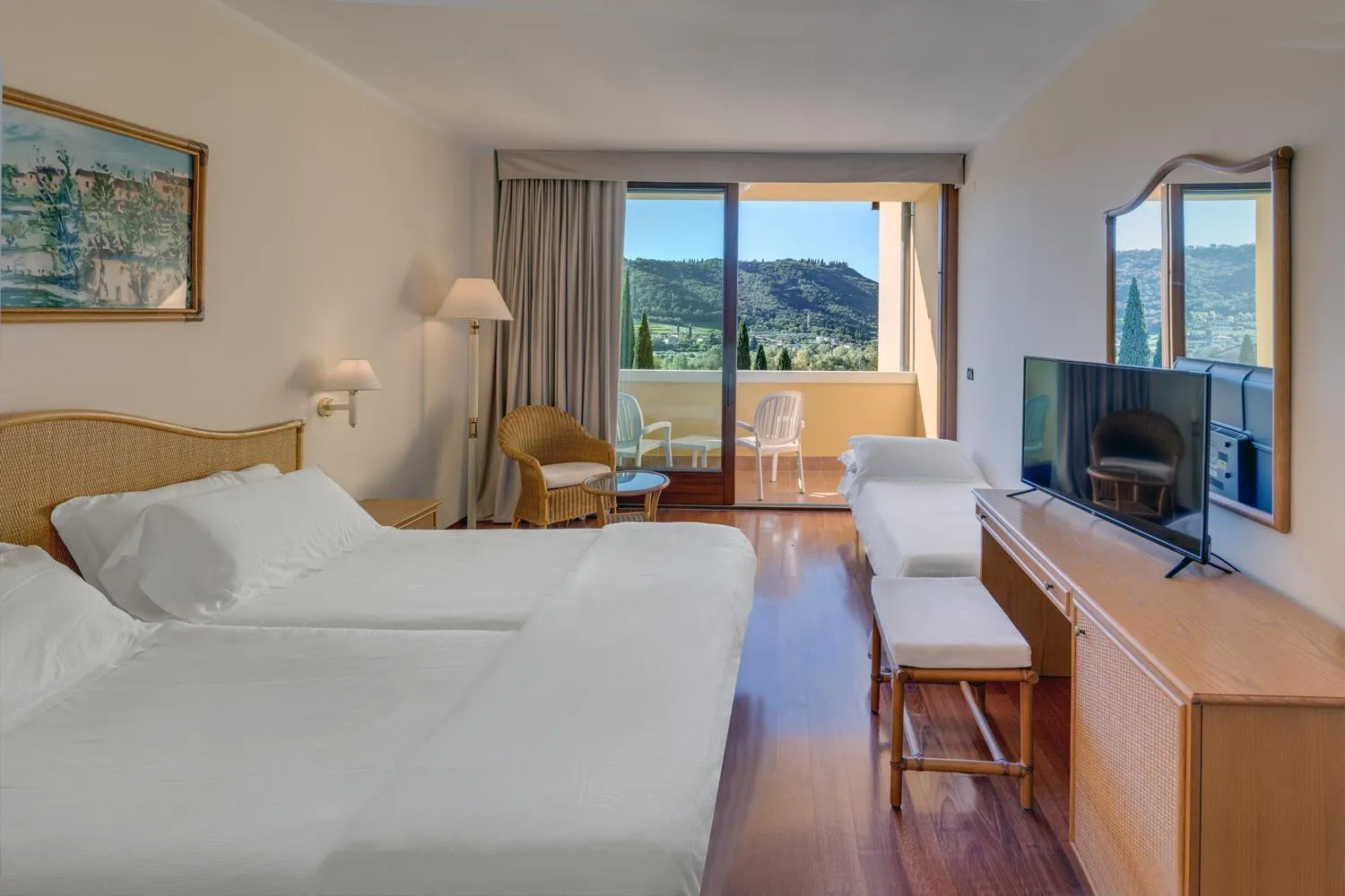 Bedroom, Bed in Poiano Garda Resort Hotel