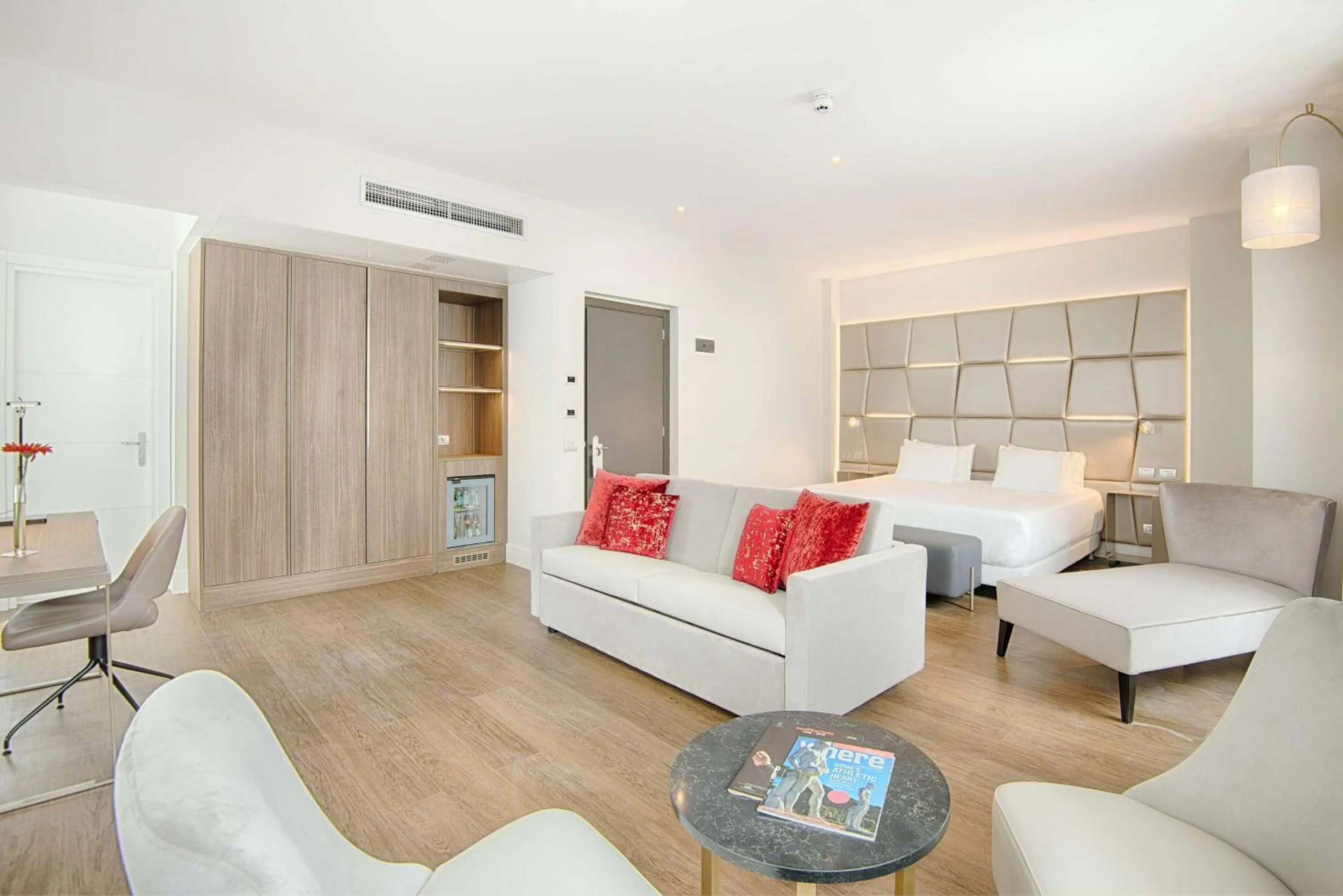 Bedroom in NH Collection Roma Centro