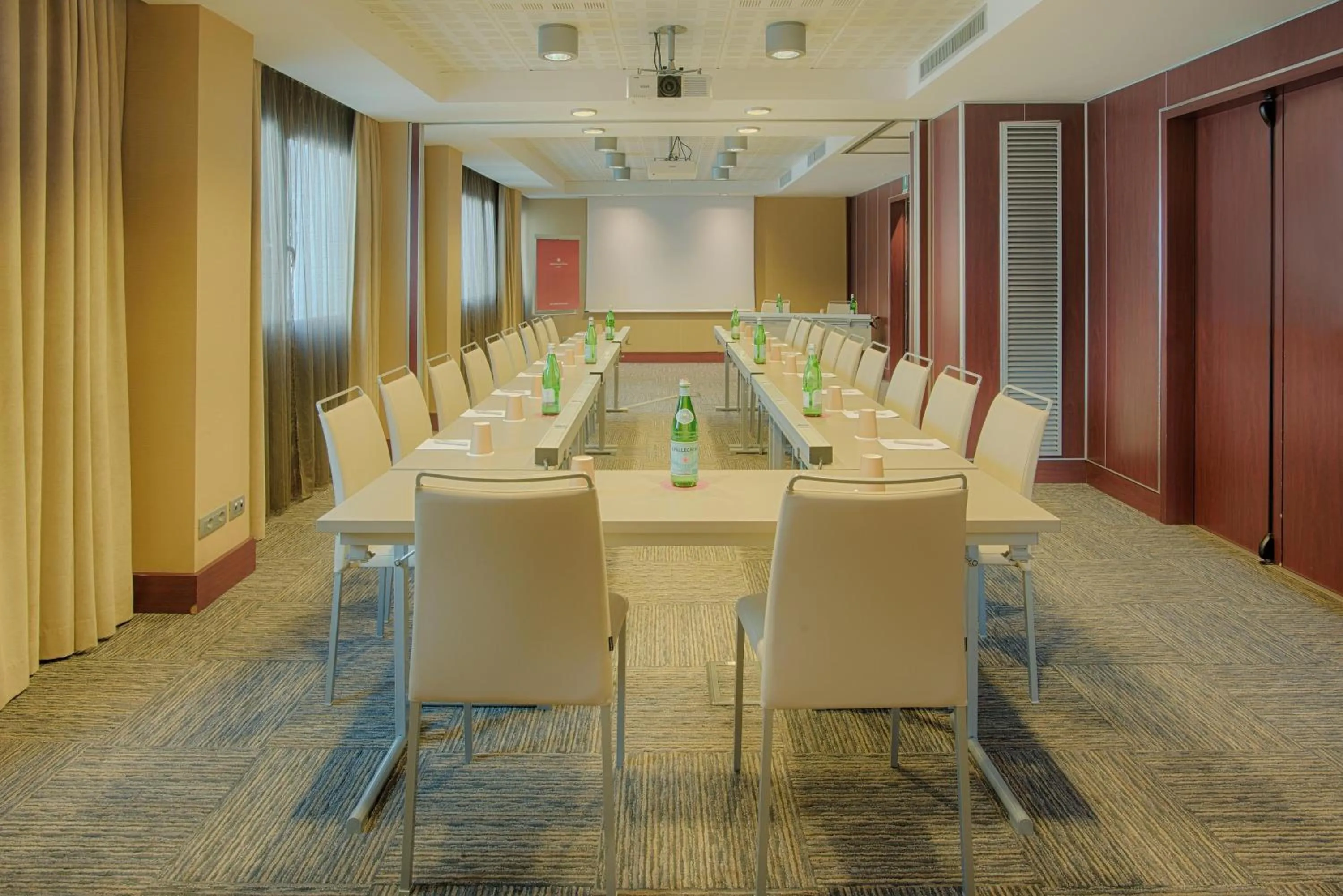 Meeting/conference room in NH Collection Roma Centro
