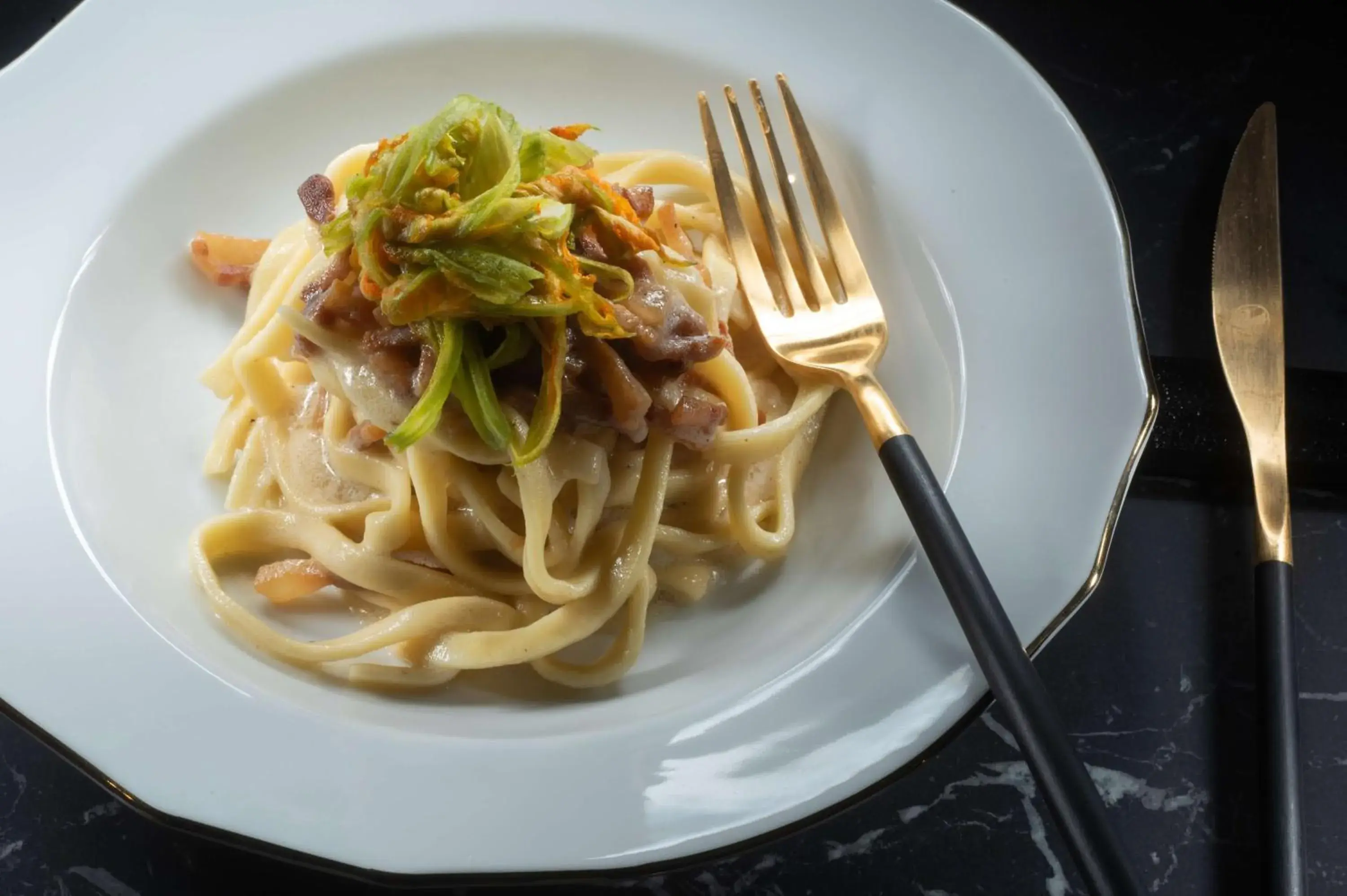 Restaurant/places to eat in NH Collection Roma Centro Restaurant/places to eat in NH Collection Roma Centro