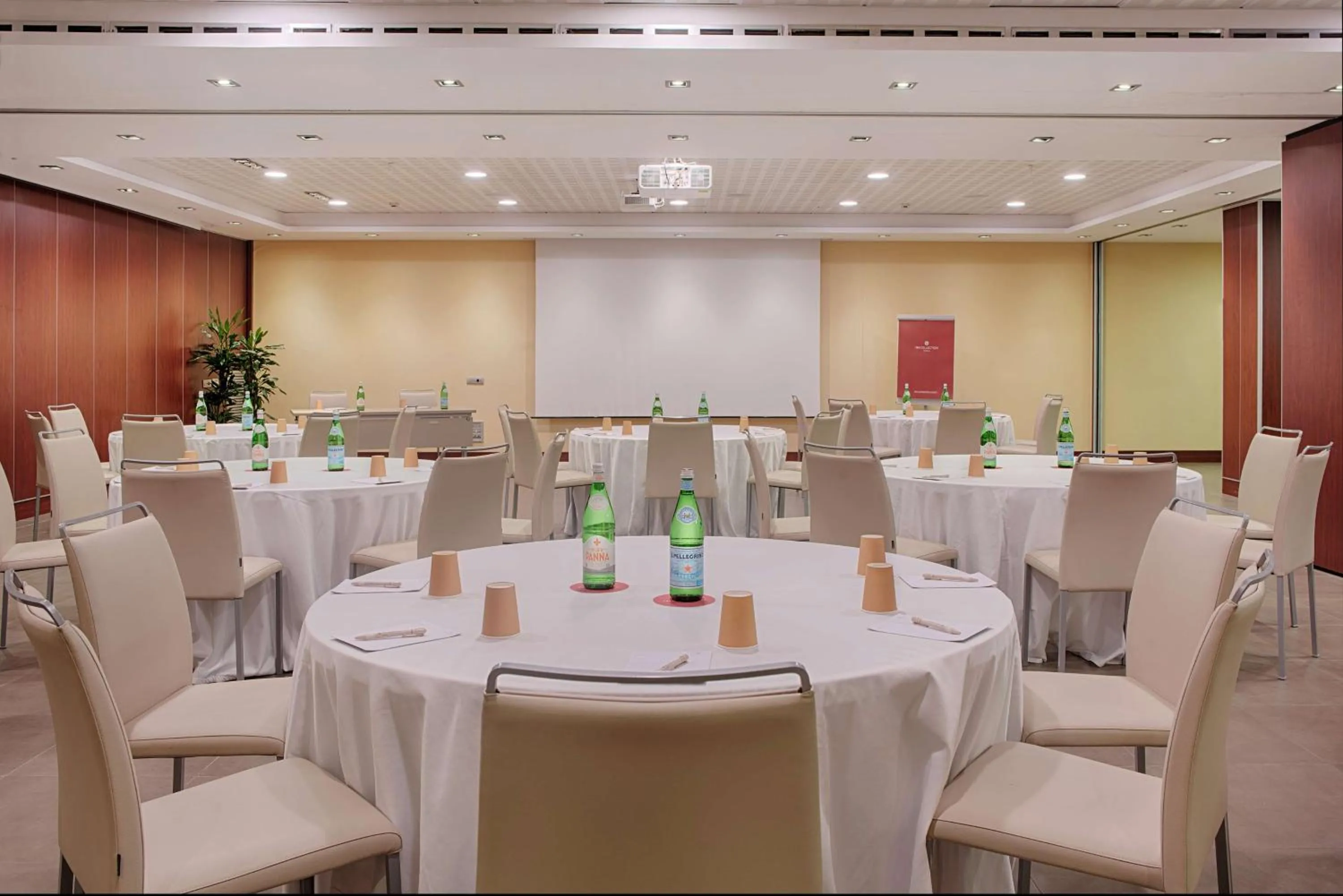 Meeting/conference room in NH Collection Roma Centro