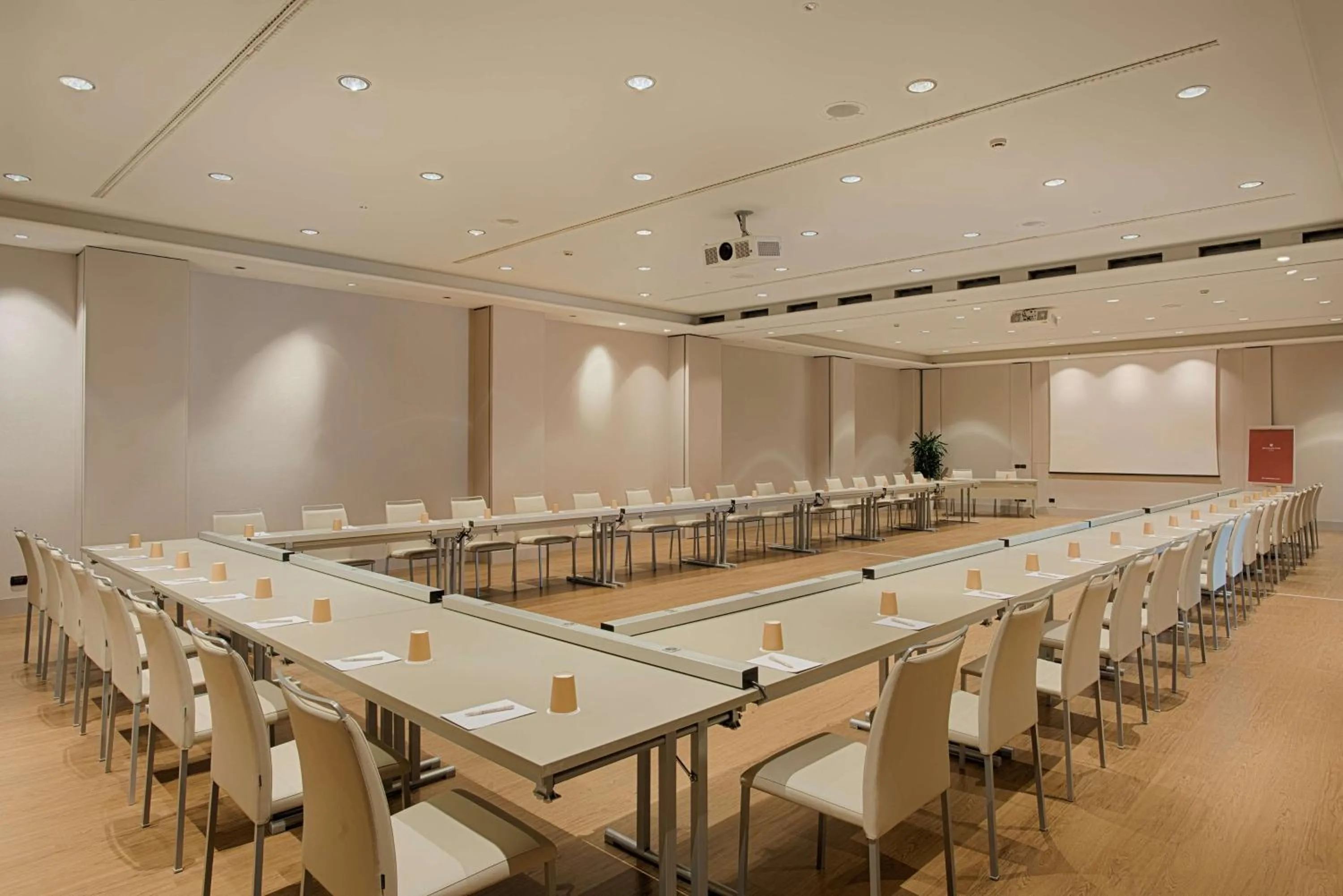 Meeting/conference room in NH Collection Roma Centro