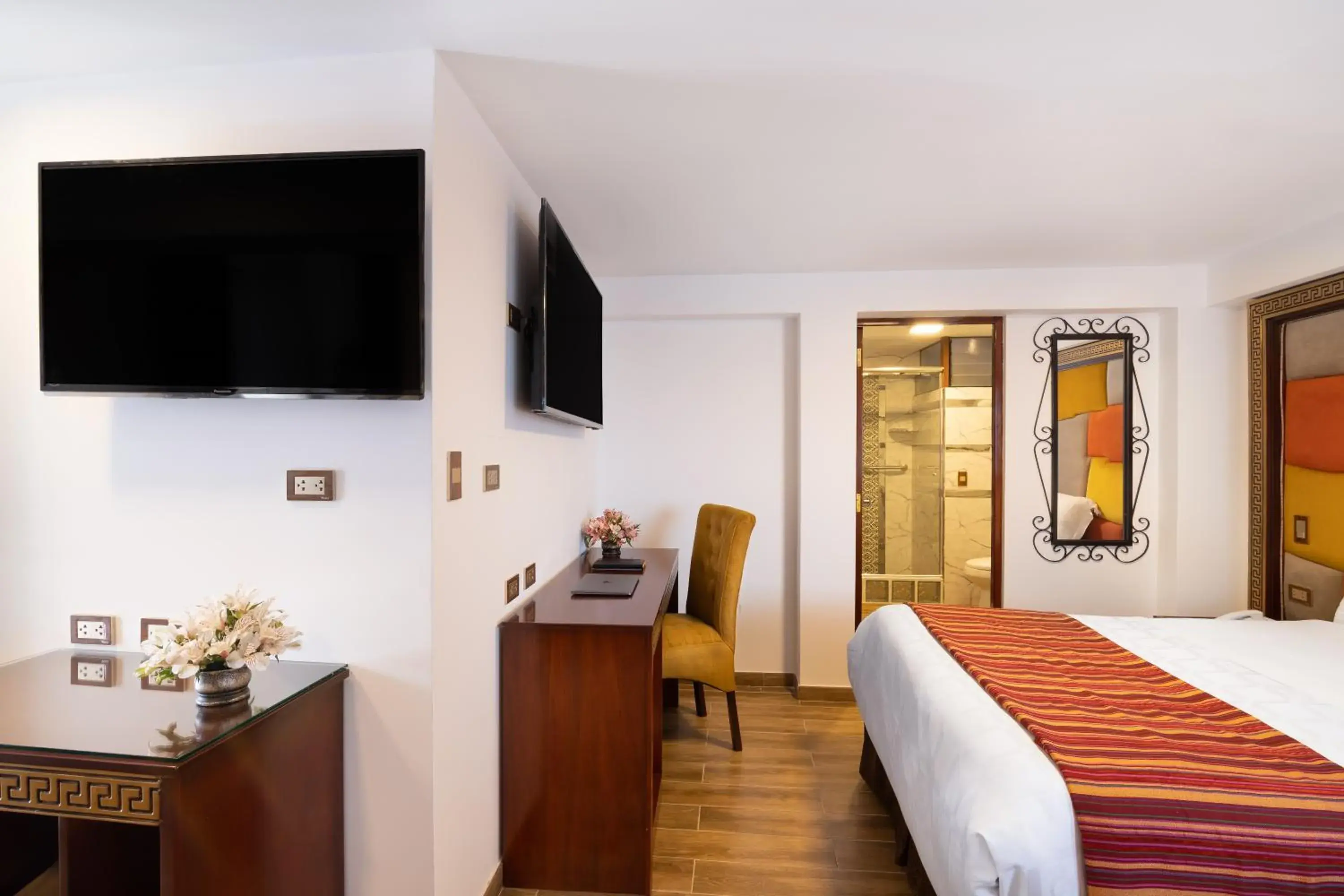 Family Room in Hotel Hacienda Cusco Centro Historico Family Room in Hotel Hacienda Cusco Centro Historico