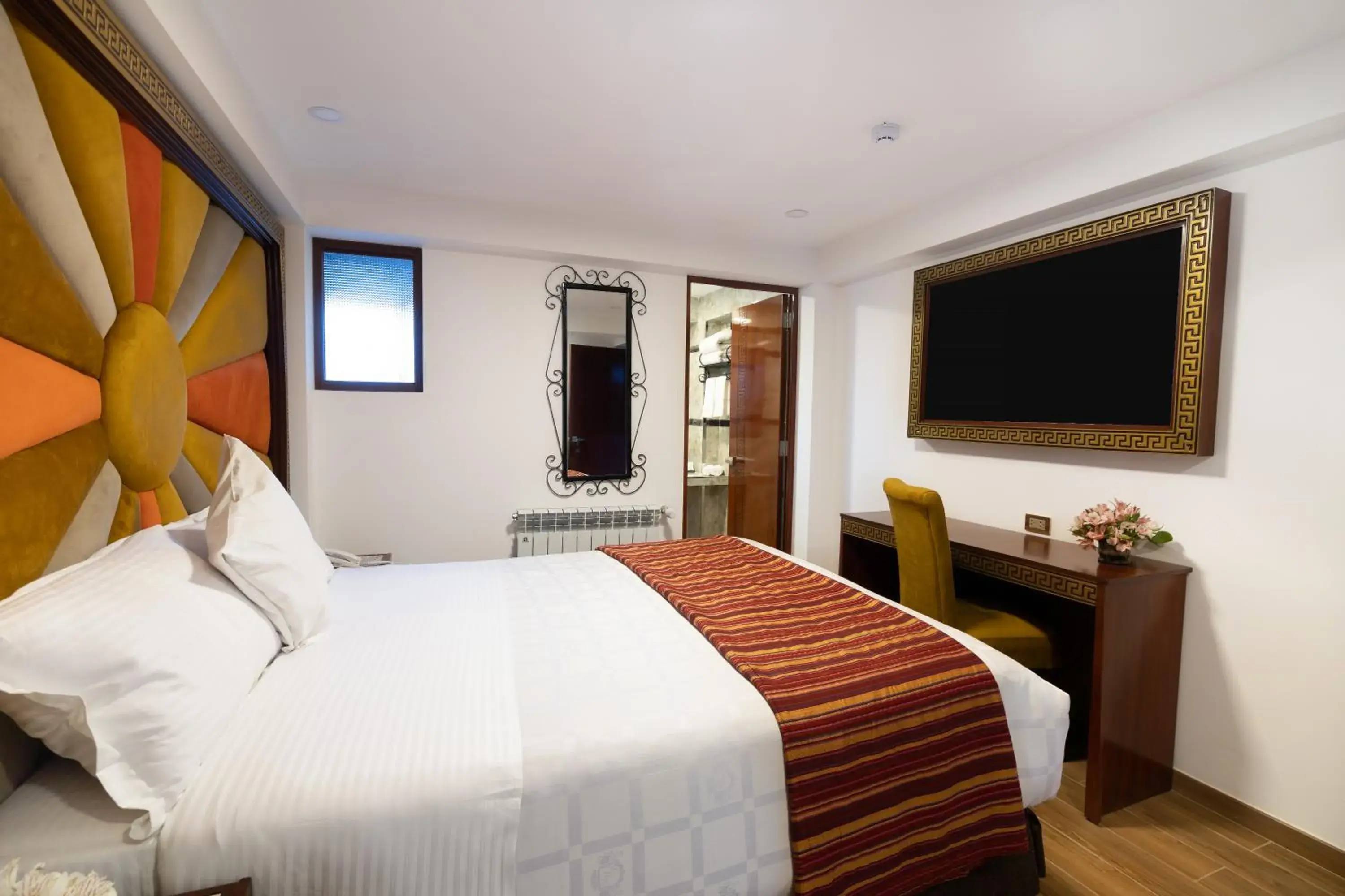 Queen Room in Hotel Hacienda Cusco Centro Historico Queen Room in Hotel Hacienda Cusco Centro Historico