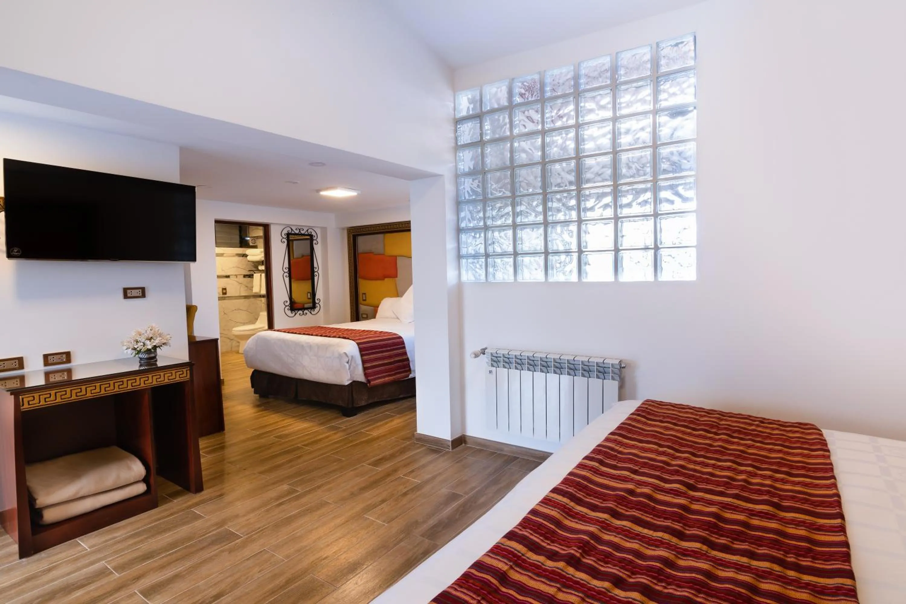 TV and multimedia, Bed in Hotel Hacienda Cusco Centro Historico