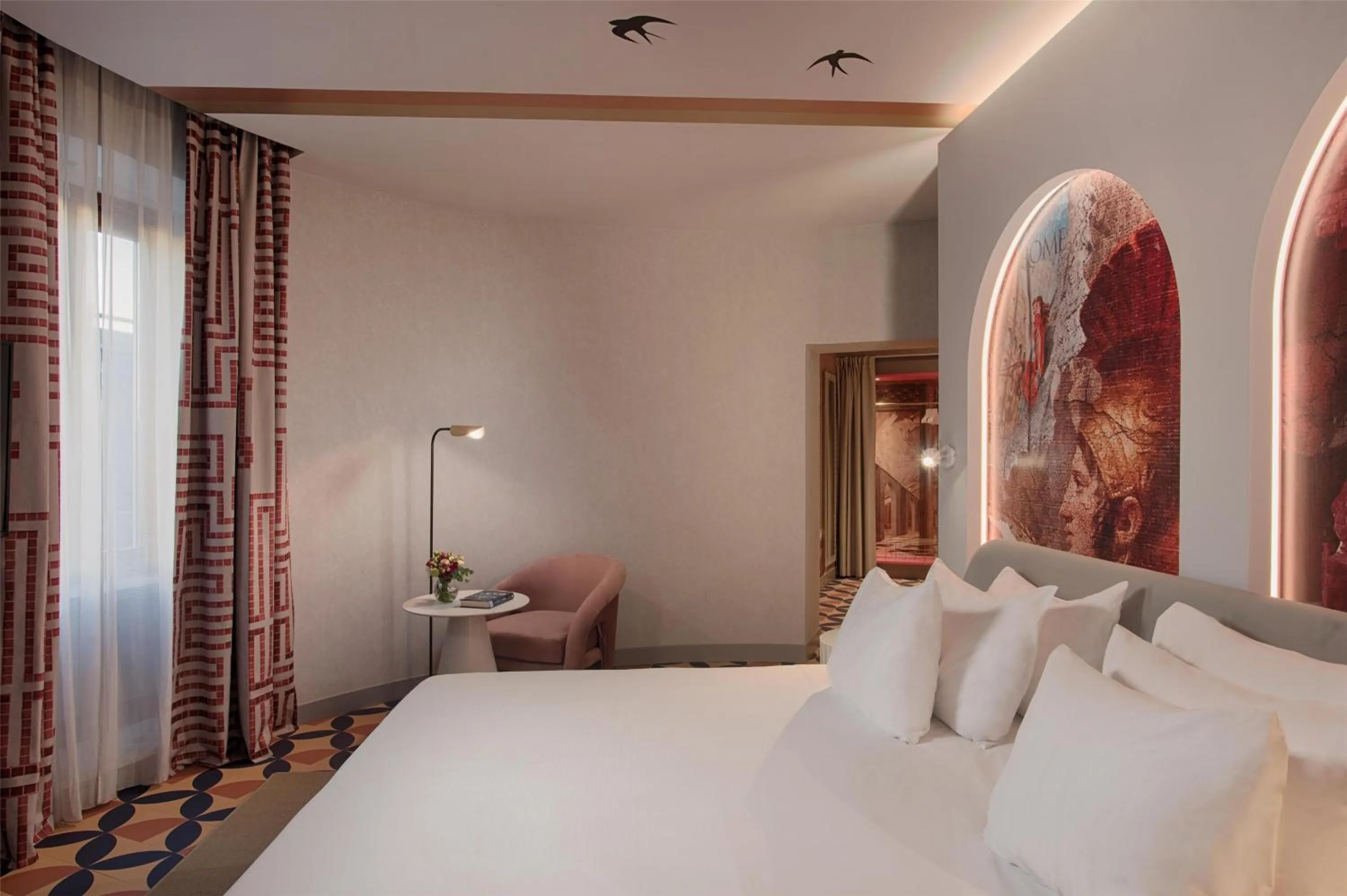 Photo of the whole room, Bed in nhow Roma