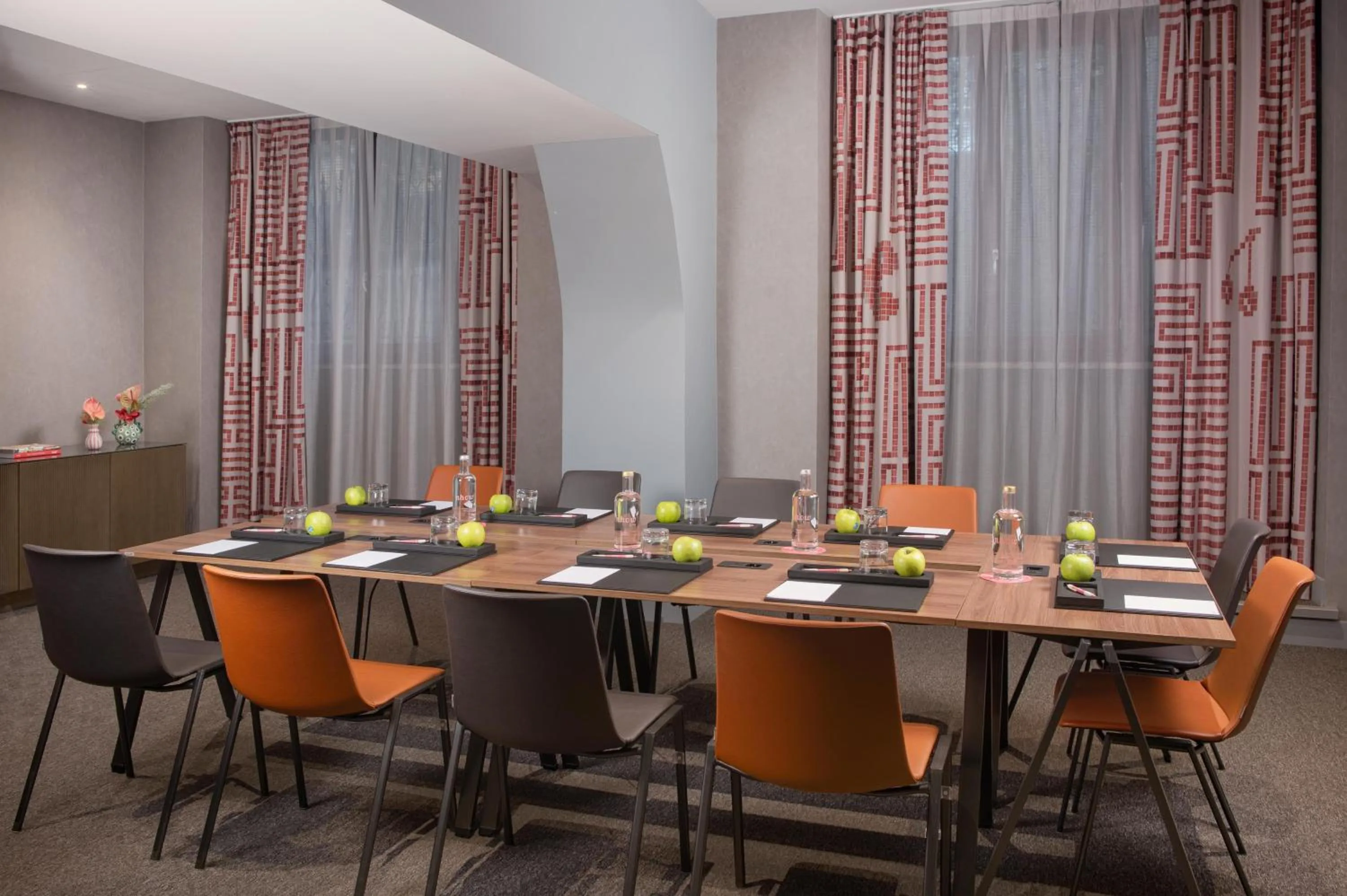 Meeting/conference room in nhow Roma