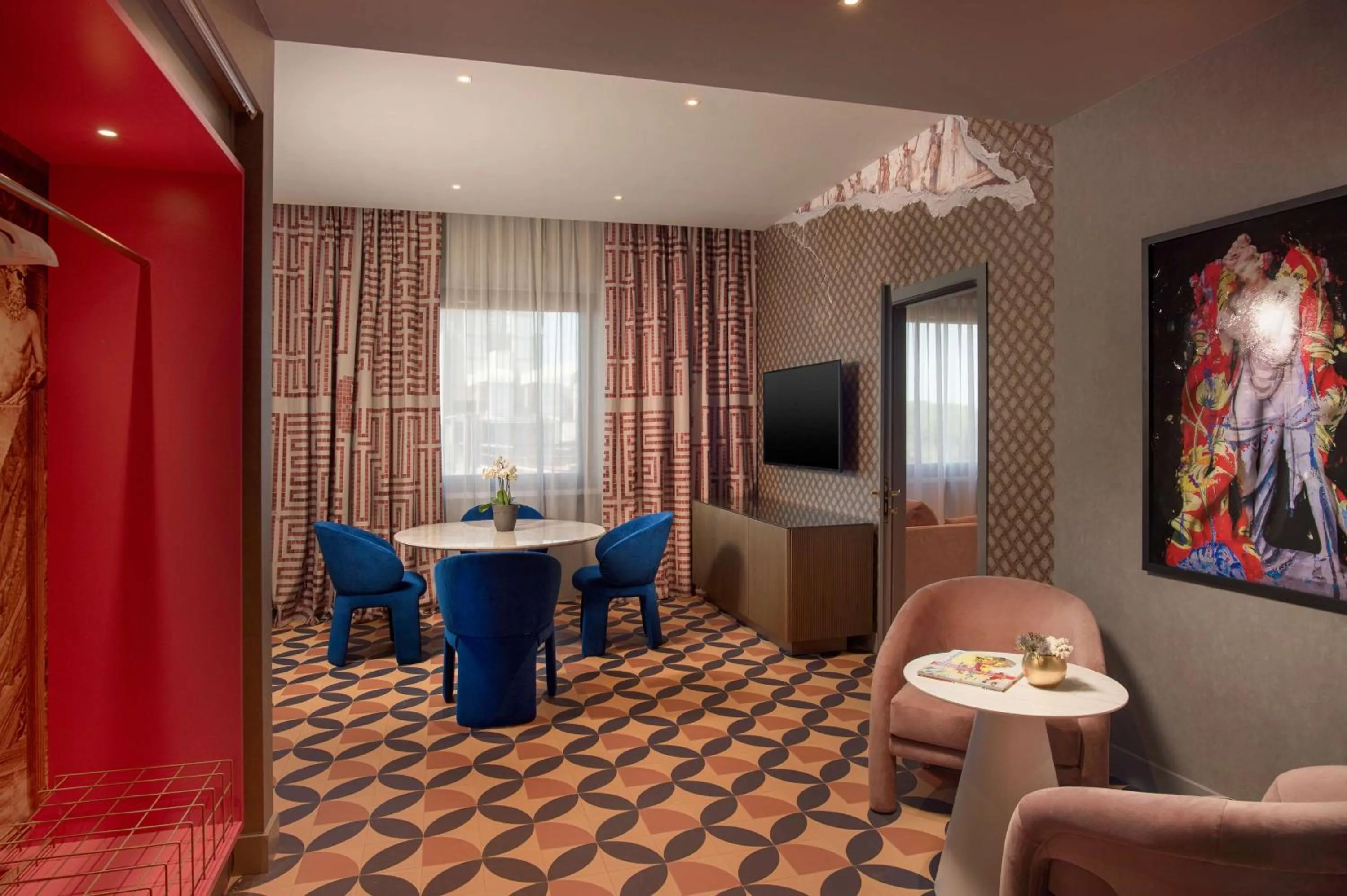 Photo of the whole room in nhow Roma