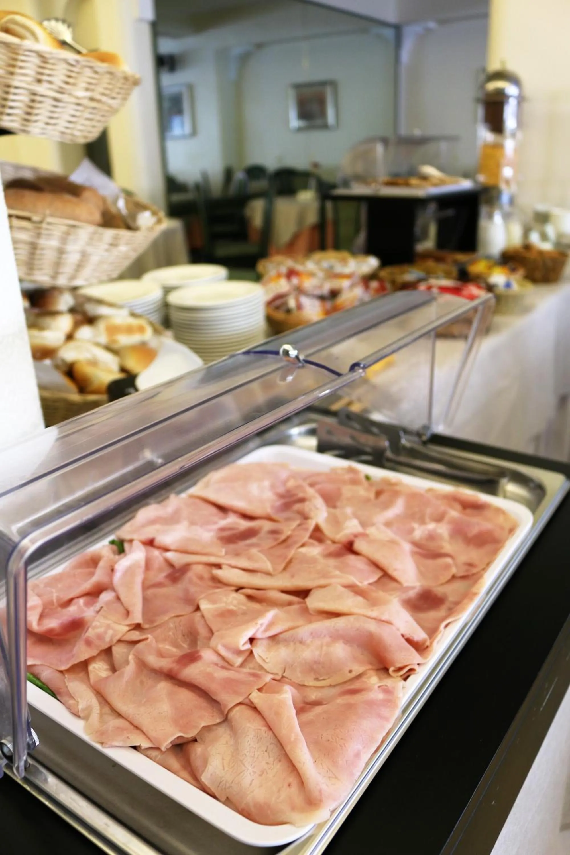 Buffet breakfast in Hotel Kennedy