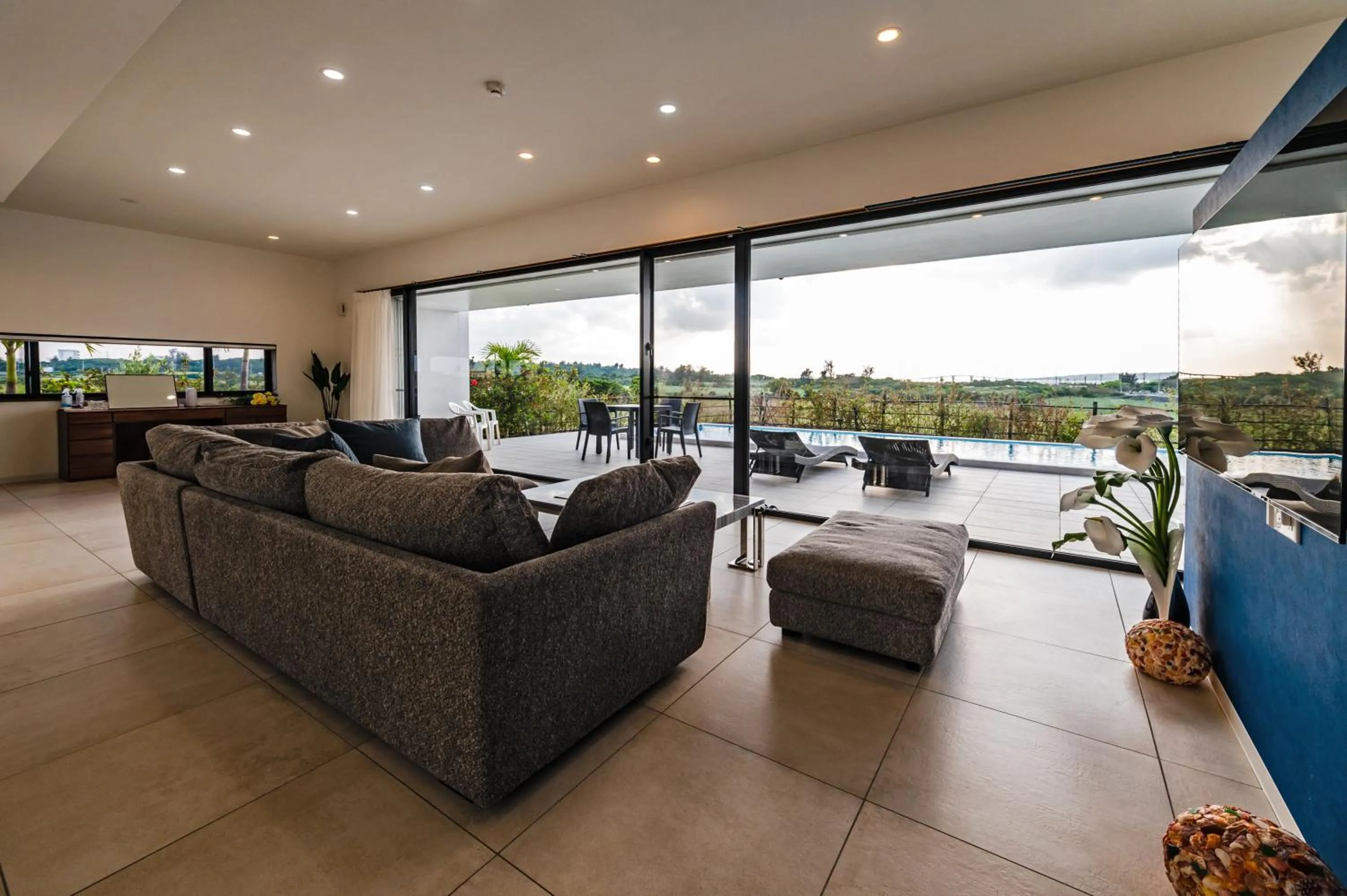 Living room in Villa Alyssum