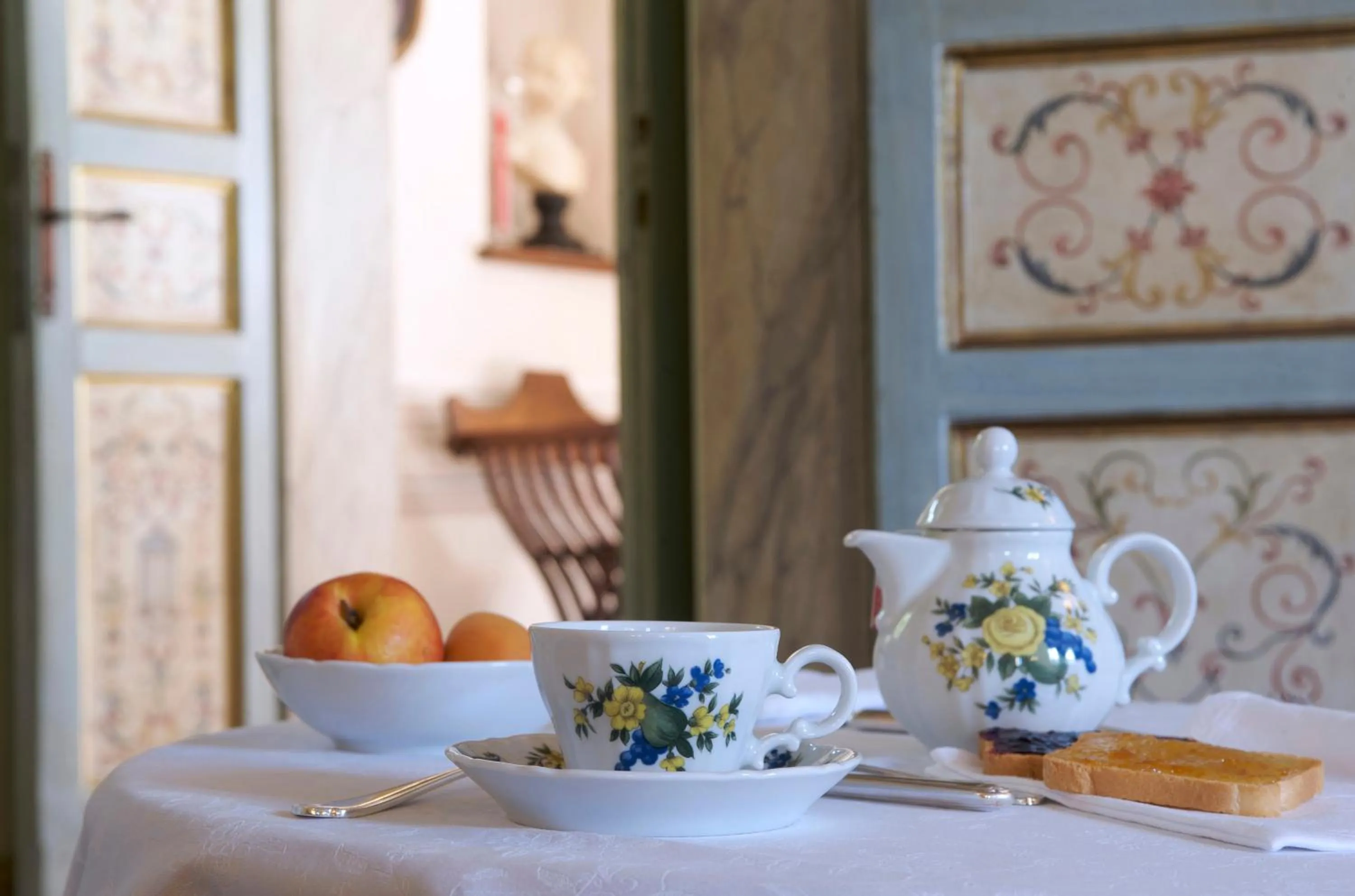 Decorative detail in Palazzo Leti Residenza d'Epoca