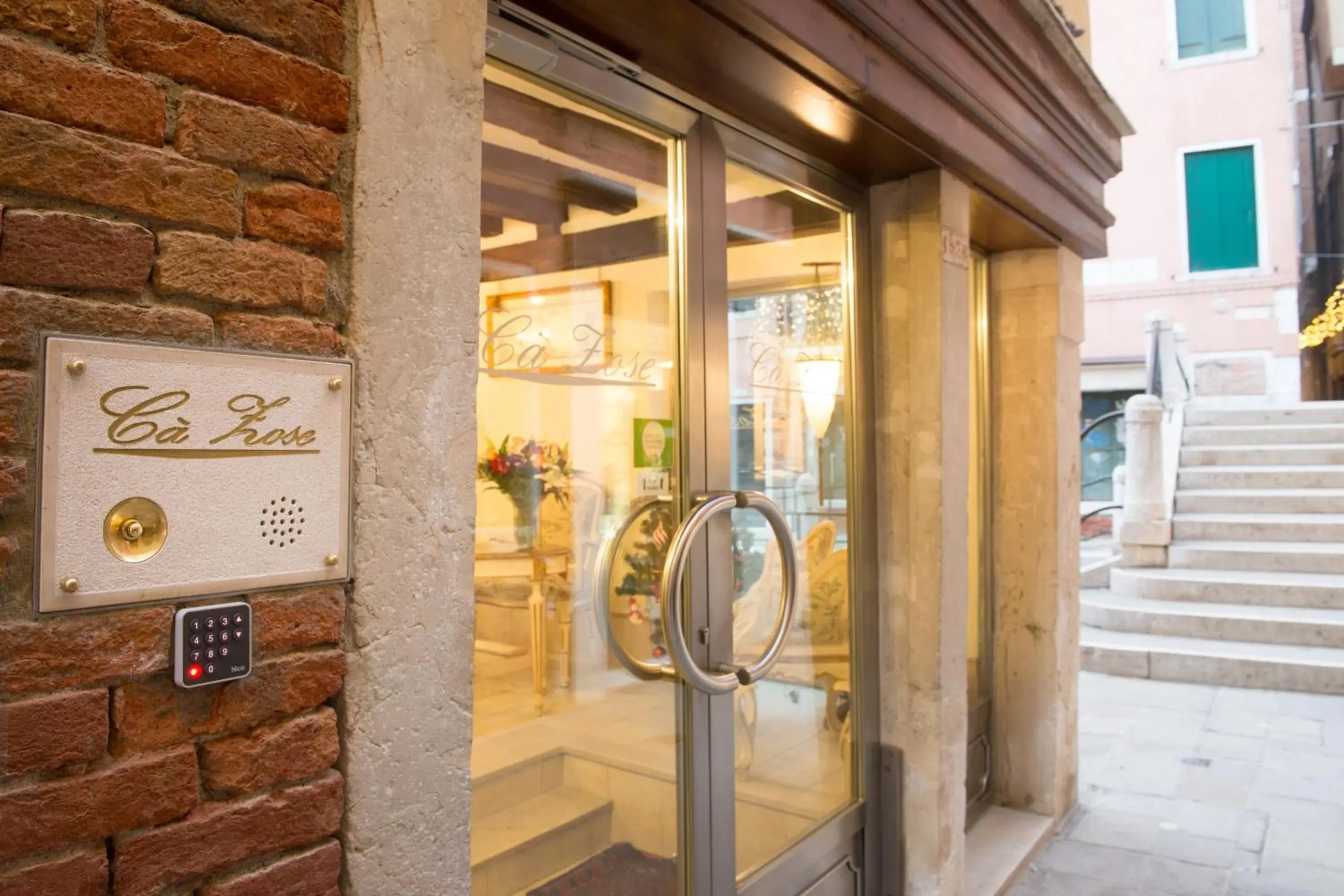 Facade/entrance in Locanda Ca' Zose Facade/entrance in Locanda Ca' Zose