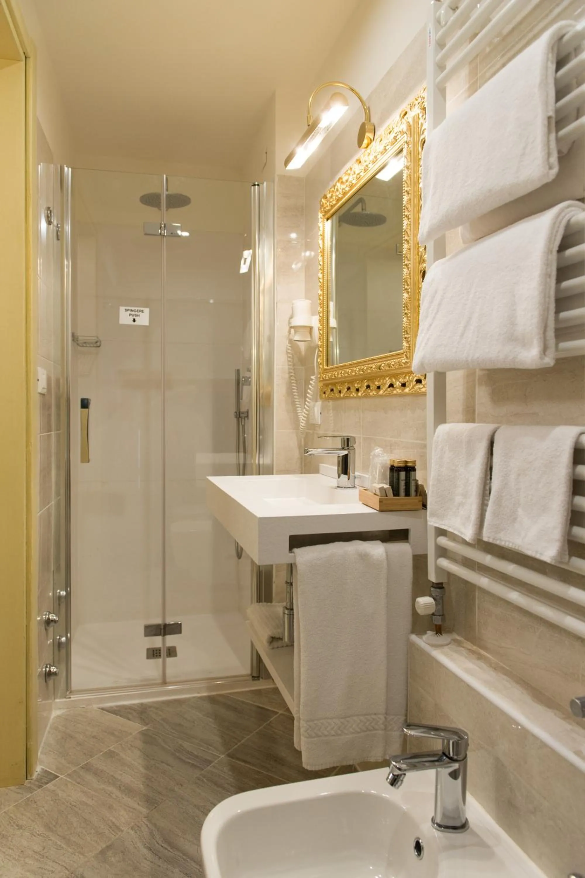 Bathroom in Locanda Ca' Zose