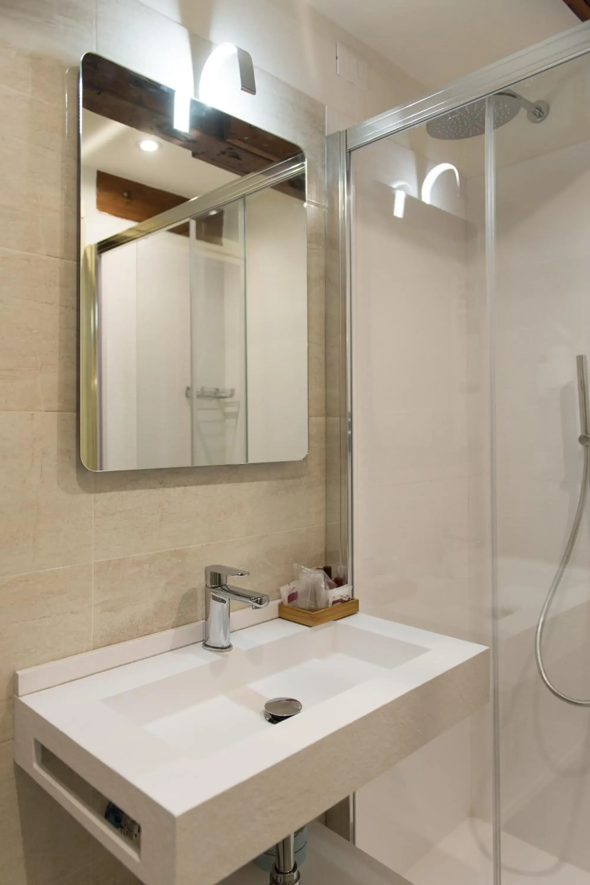 Superior Double or Twin Room in Locanda Ca' Zose Superior Double or Twin Room in Locanda Ca' Zose