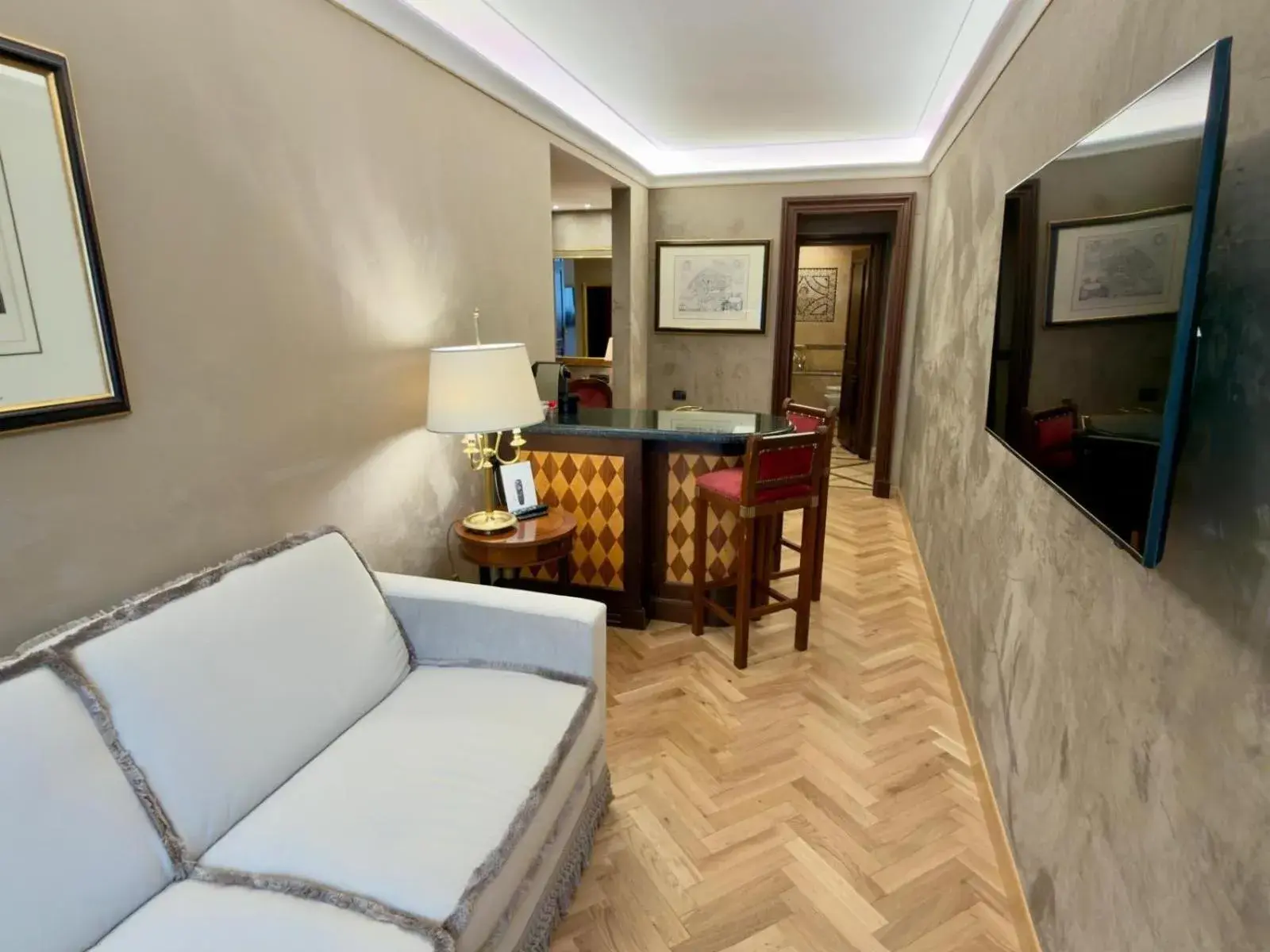 Living room in River Chateau Hotel Living room in River Chateau Hotel