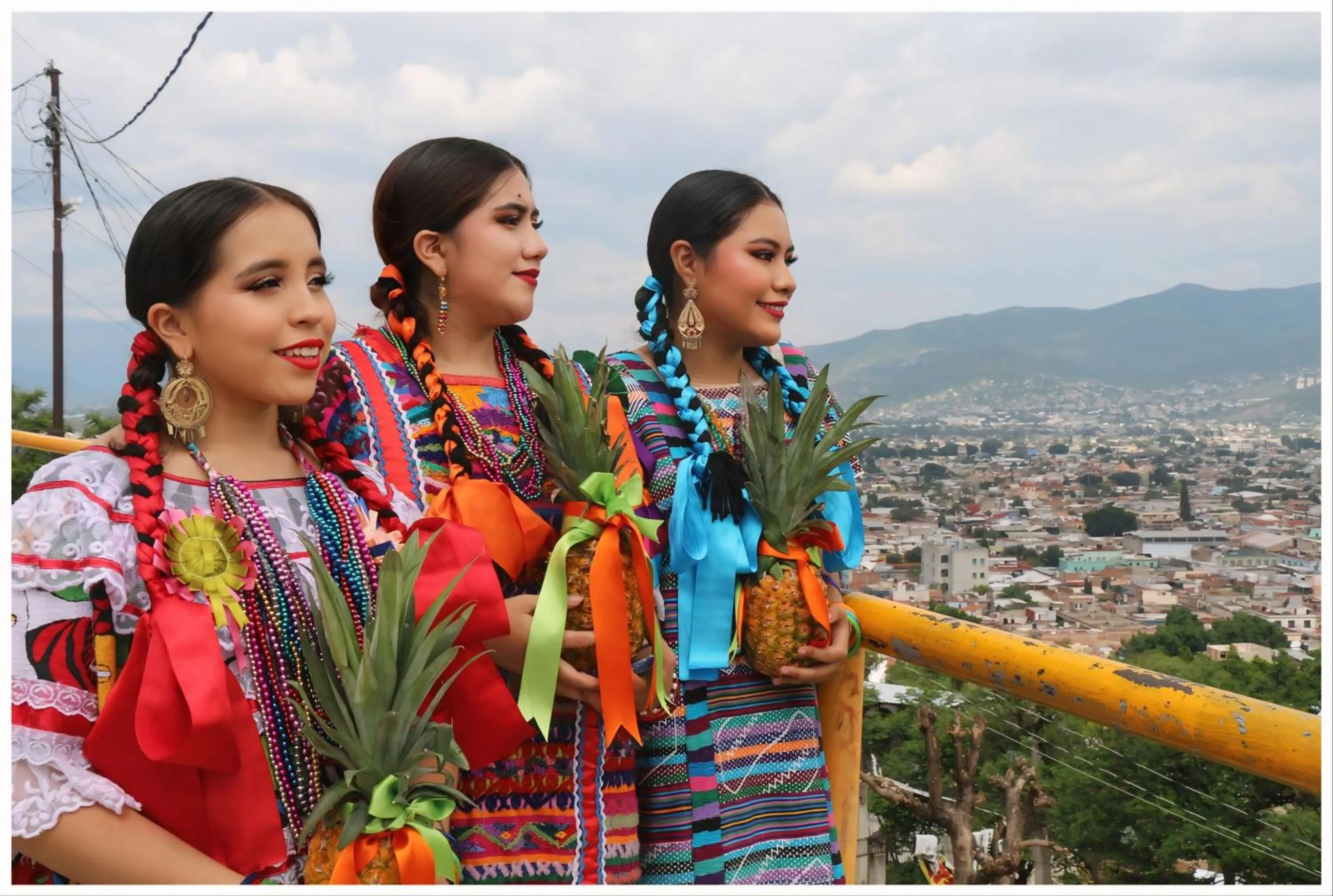 Mountain view in CASARU HOTEL OAXACA