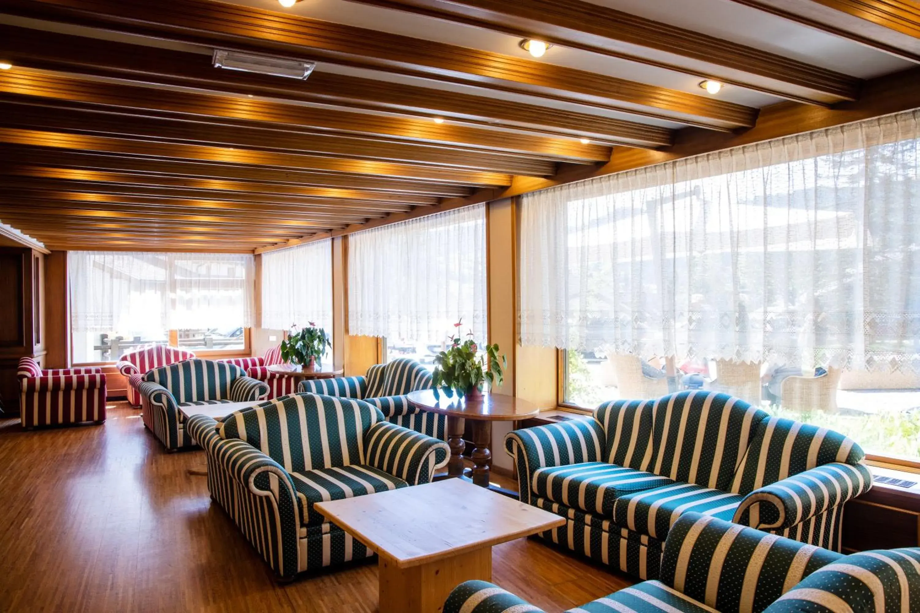 Living room in Hotel Miramonti Corvara Living room in Hotel Miramonti Corvara