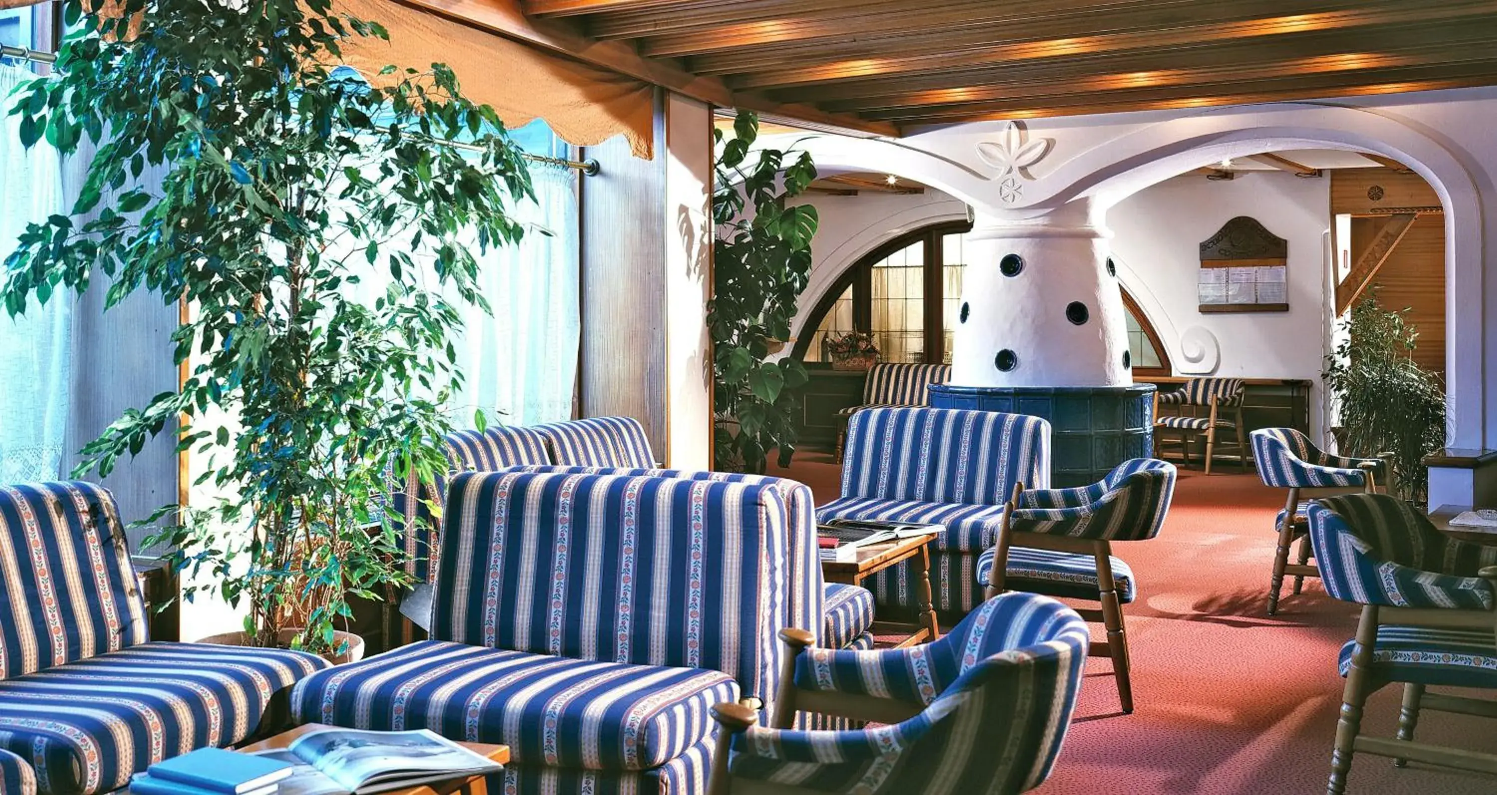 Living room in Hotel Miramonti Corvara Living room in Hotel Miramonti Corvara