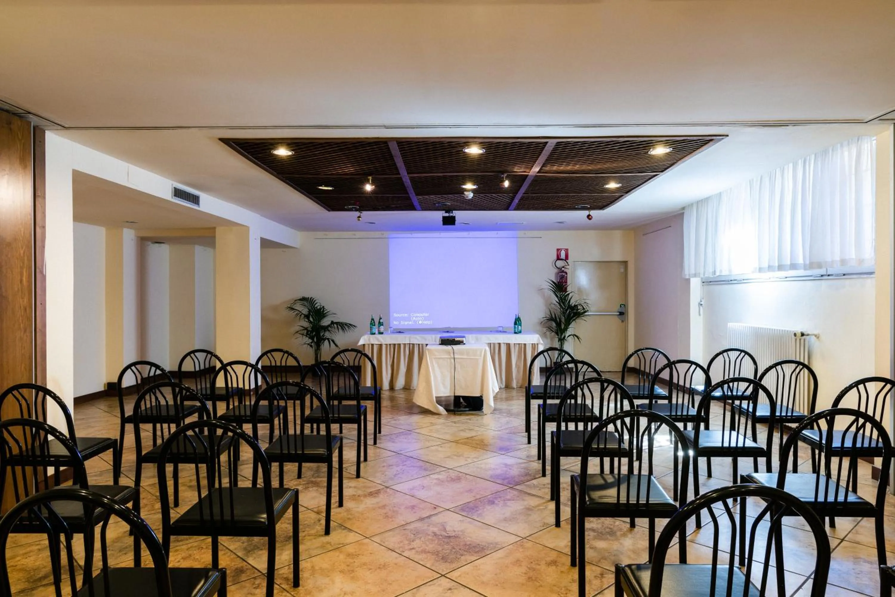 Meeting/conference room in Hotel Alaska Cortina