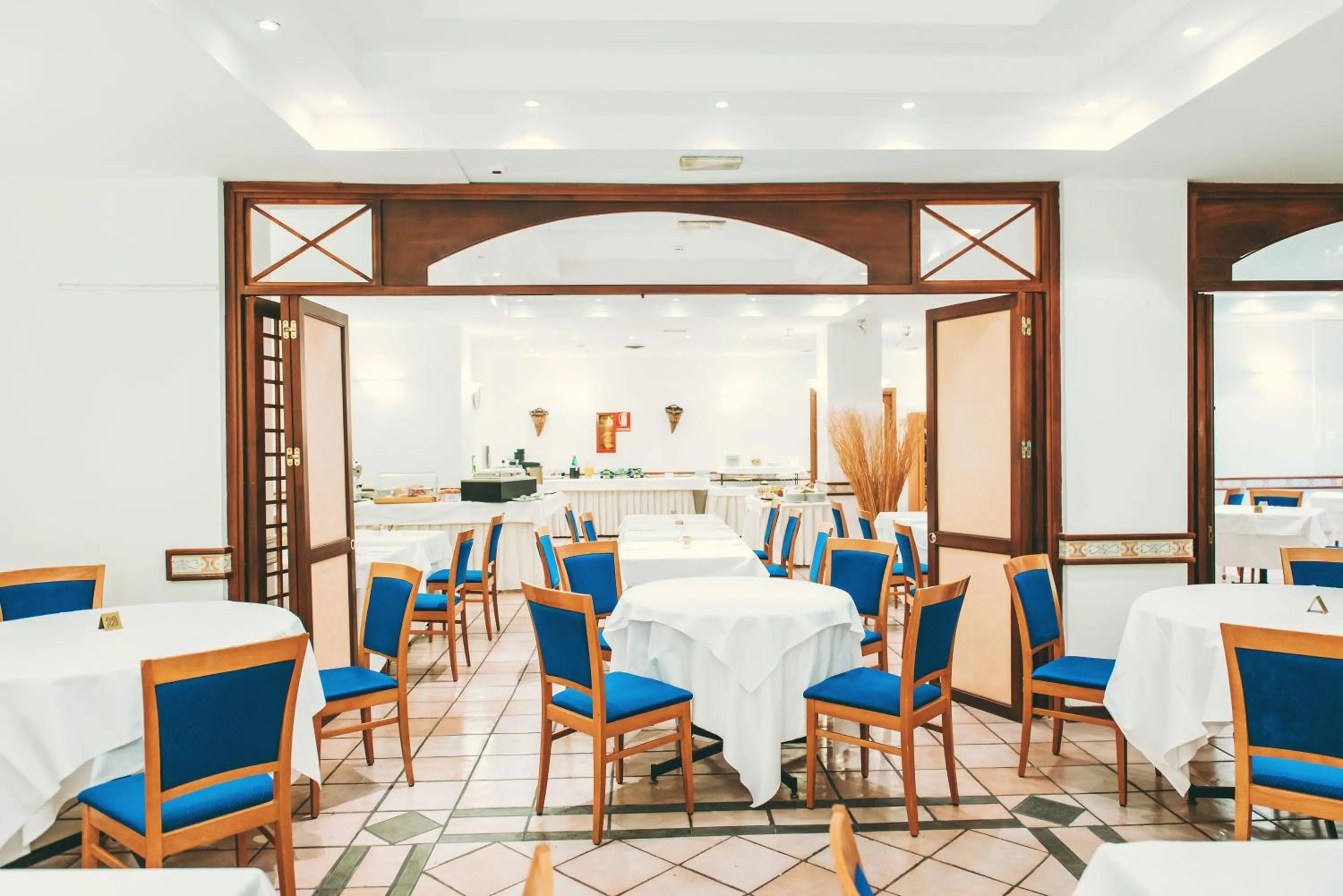 Restaurant/places to eat in Hotel Royal Positano