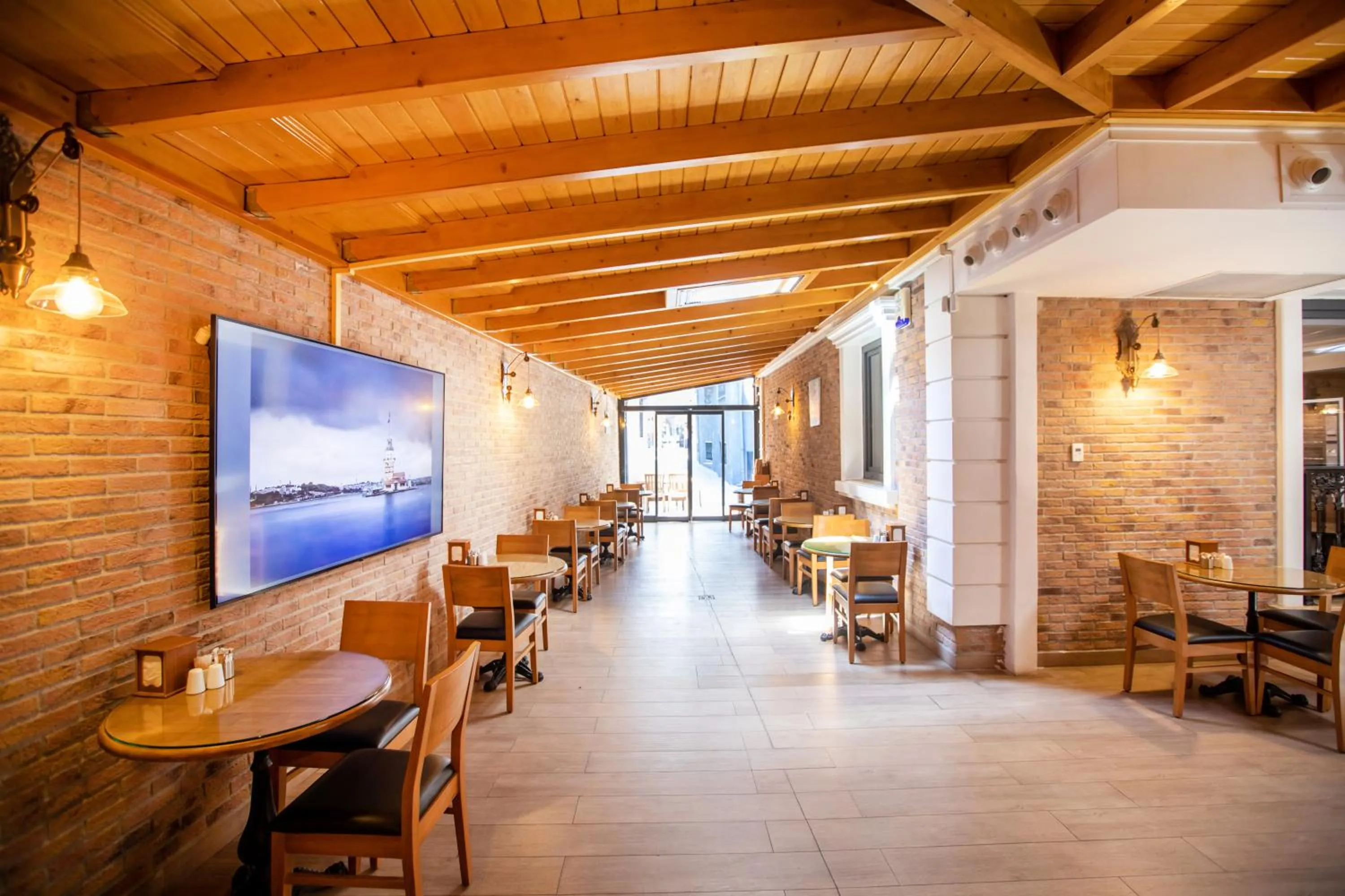 Restaurant/places to eat in Opatija Hotel