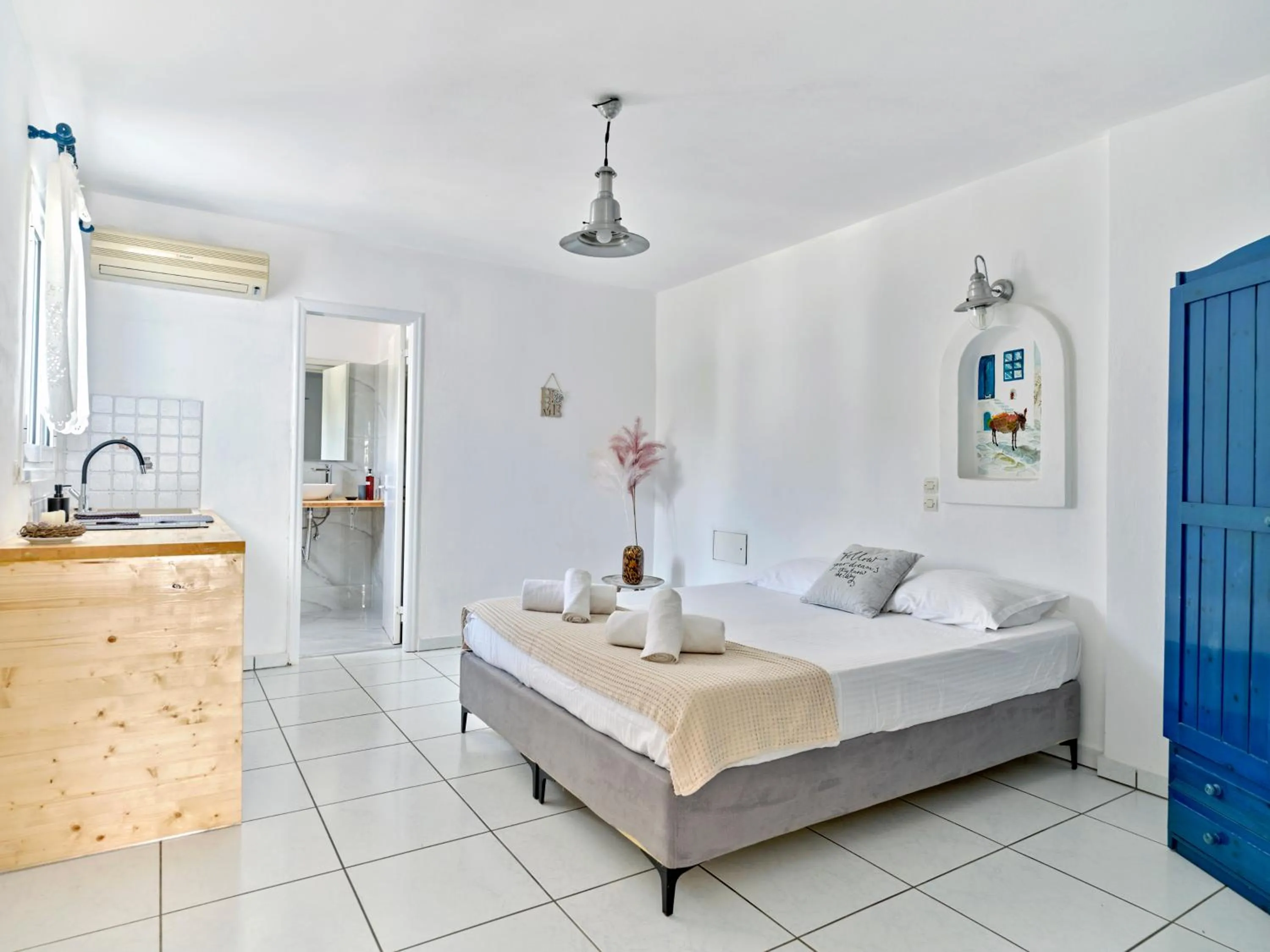 Bed in Fyrogenis palace