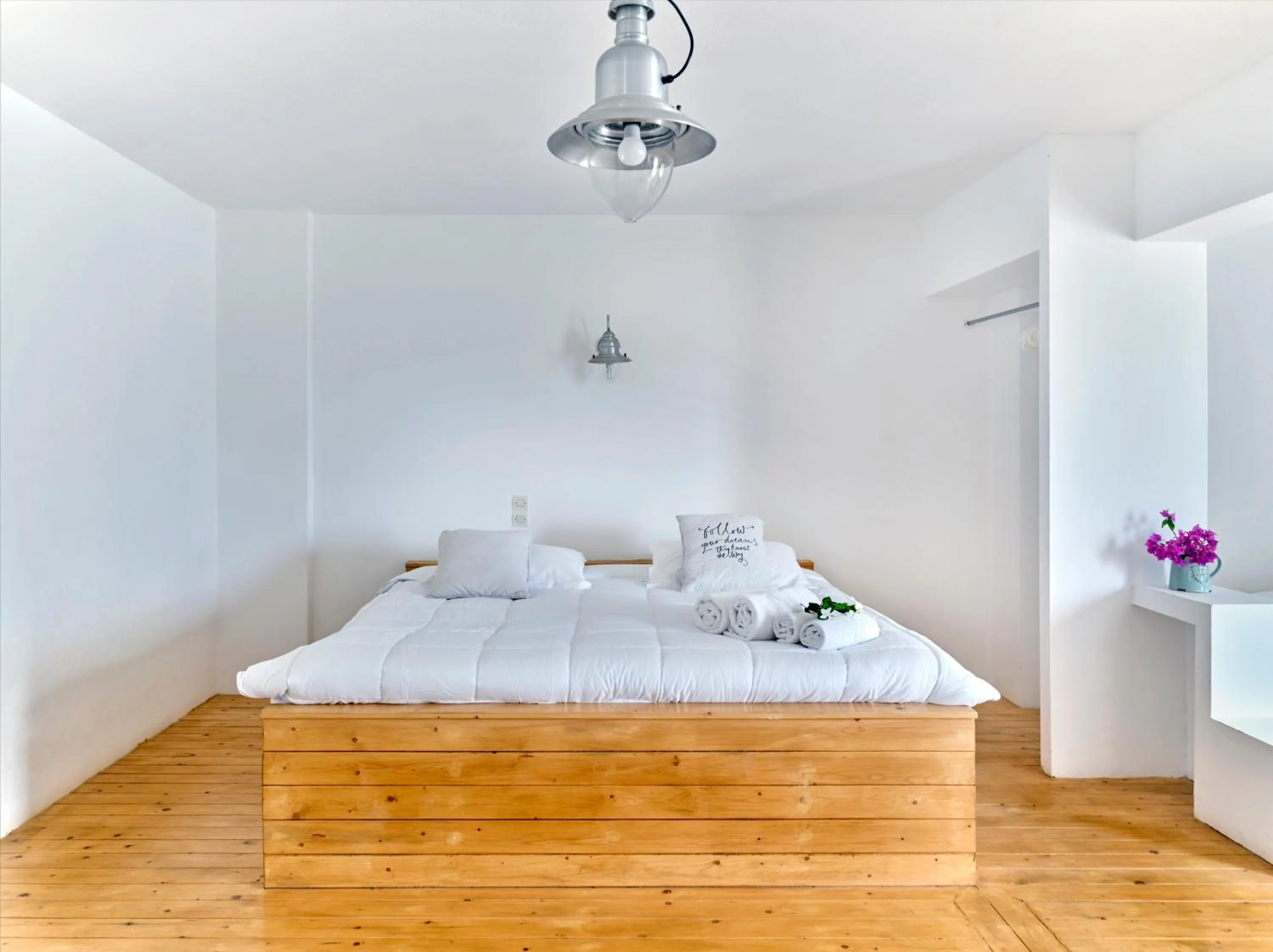 Bed in Fyrogenis palace