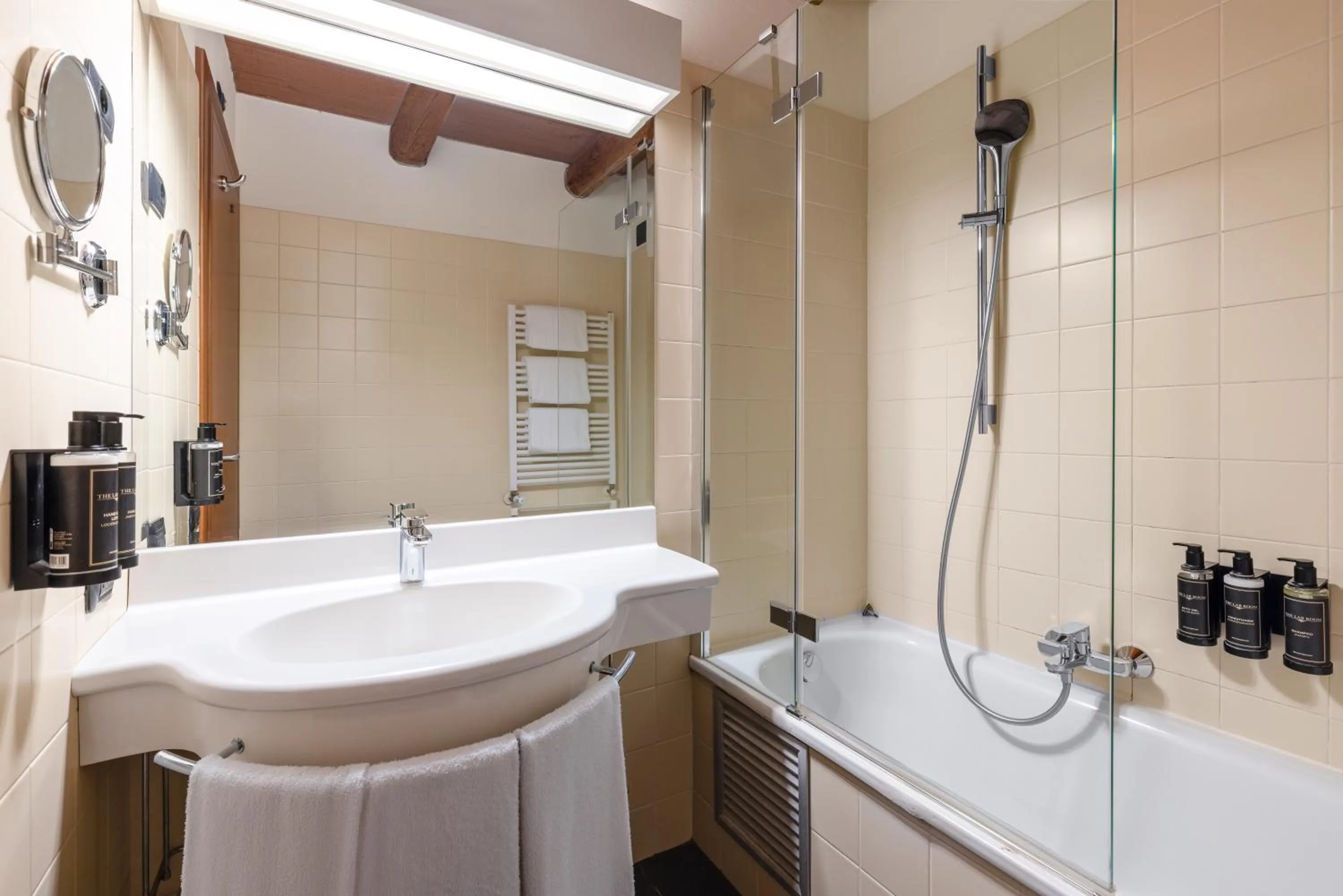 Bathroom in Eurostars Residenza Cannaregio