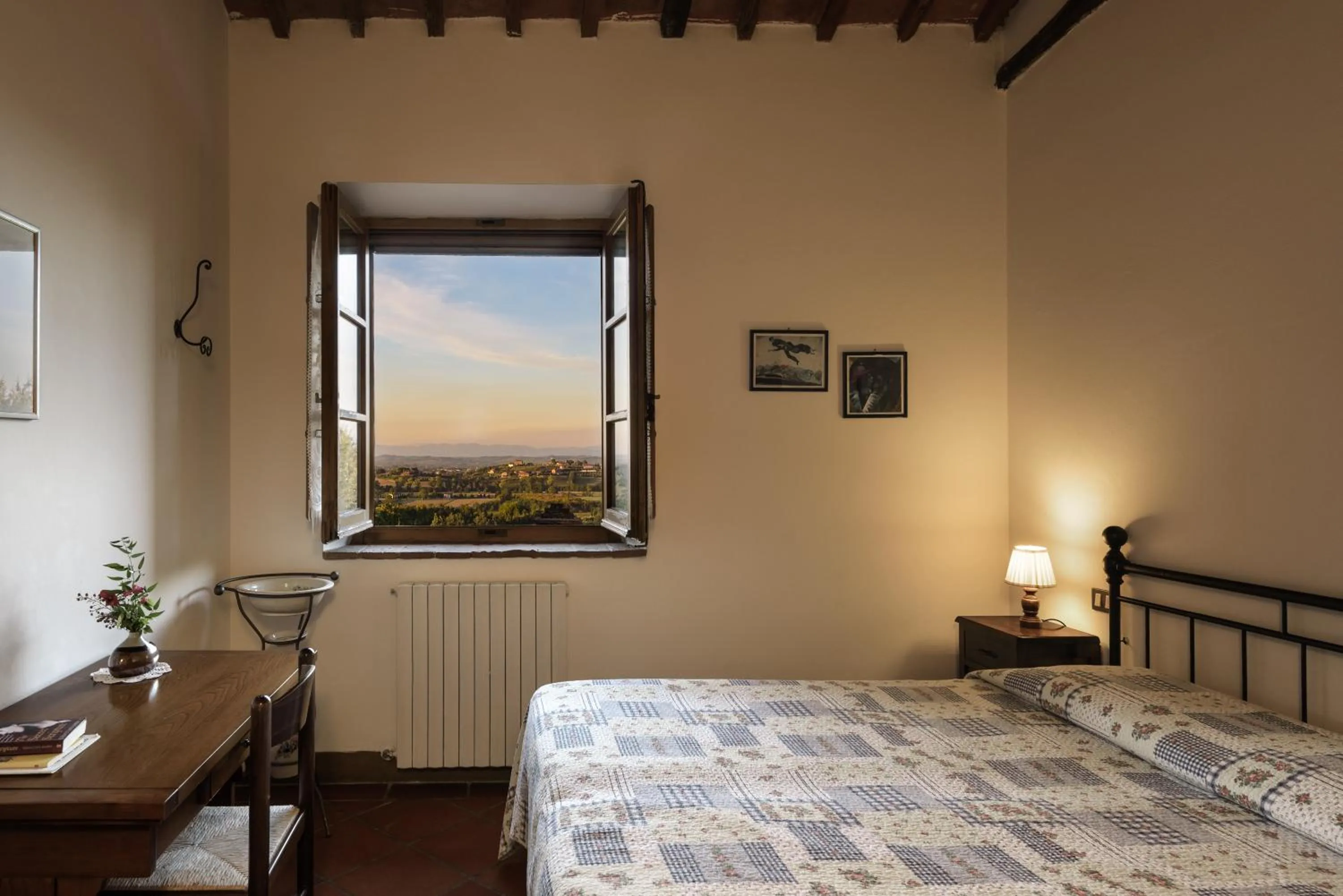 Bedroom, Bed in La Casa Delle Querce