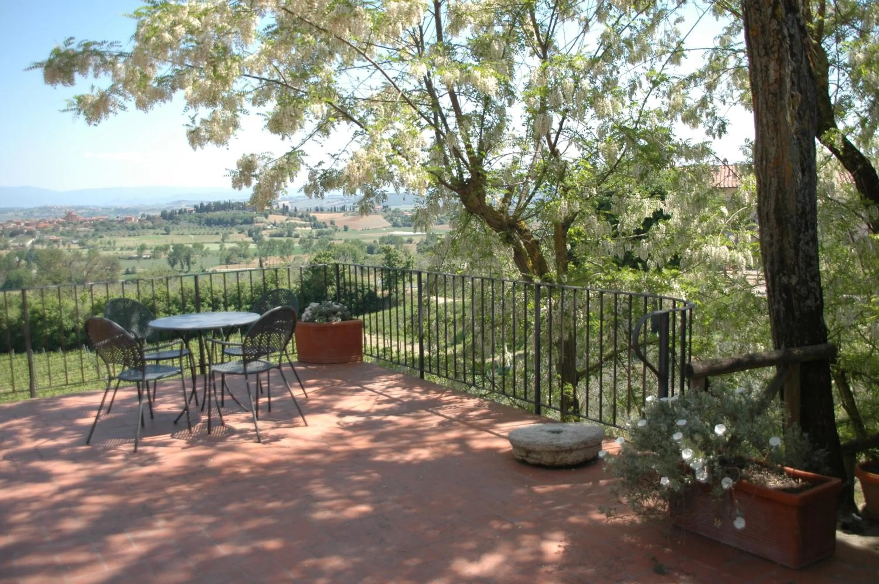 Balcony/Terrace in La Casa Delle Querce